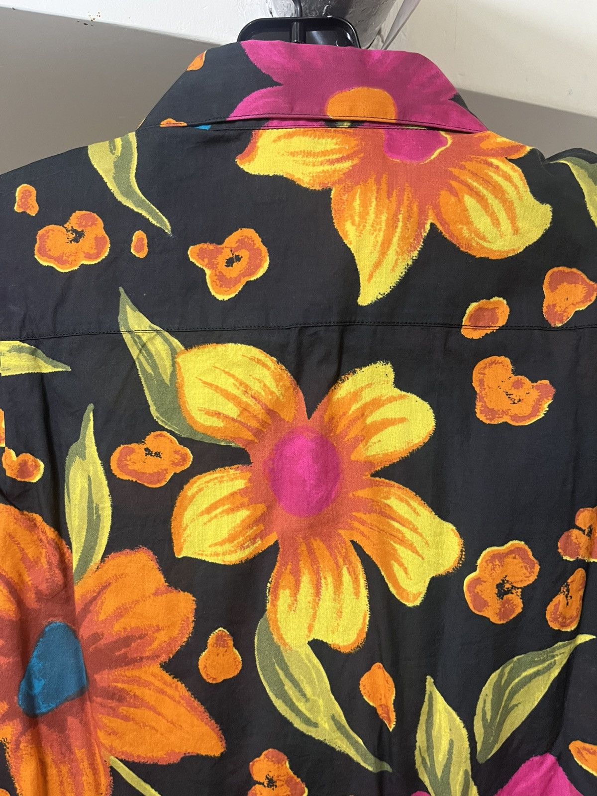 Saint Laurent Paris Saint Laurent Floral Shirt Sz 39/15.5 Size US M / EU 48-50 / 2 - 6 Thumbnail