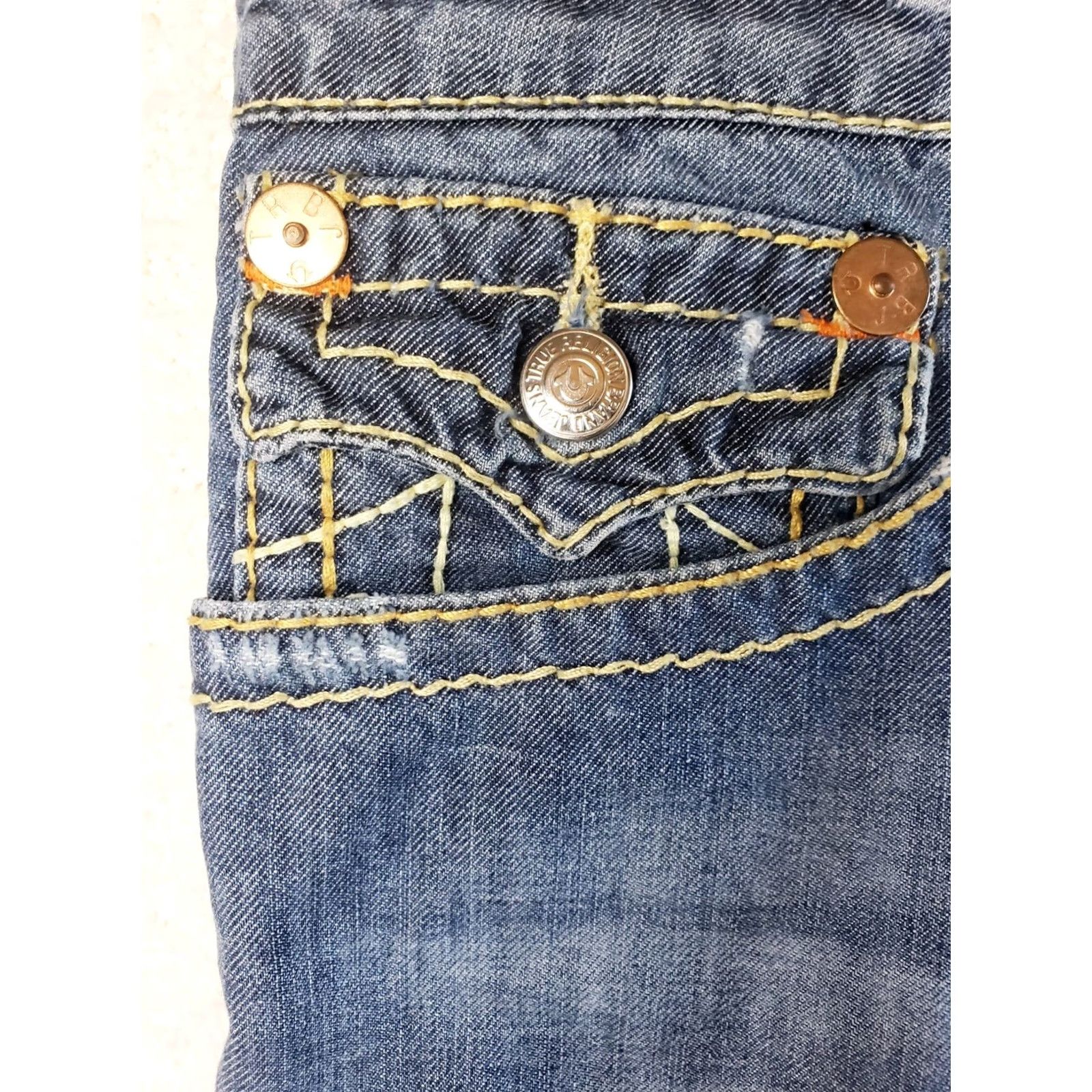 True Religion True Religion Denim Shorts Board Surf Swimwear Trunks 40W X 12L No Liner Mens Beach Casual Vintage? Size US 40 / EU 56 - 4 Thumbnail