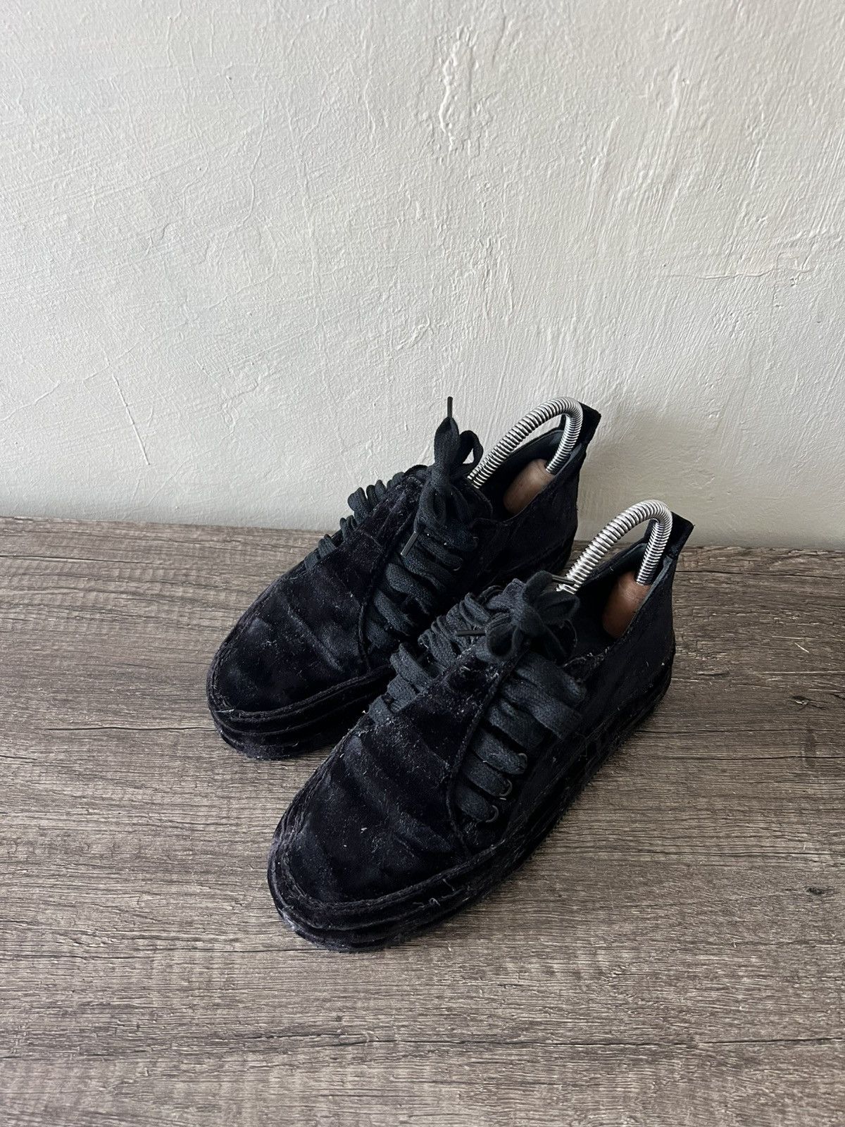 Ann Demeulemeester SCAMOSCIATO VELVET SNEAKERS Size US 6 / IT 36 - 2 Thumbnail