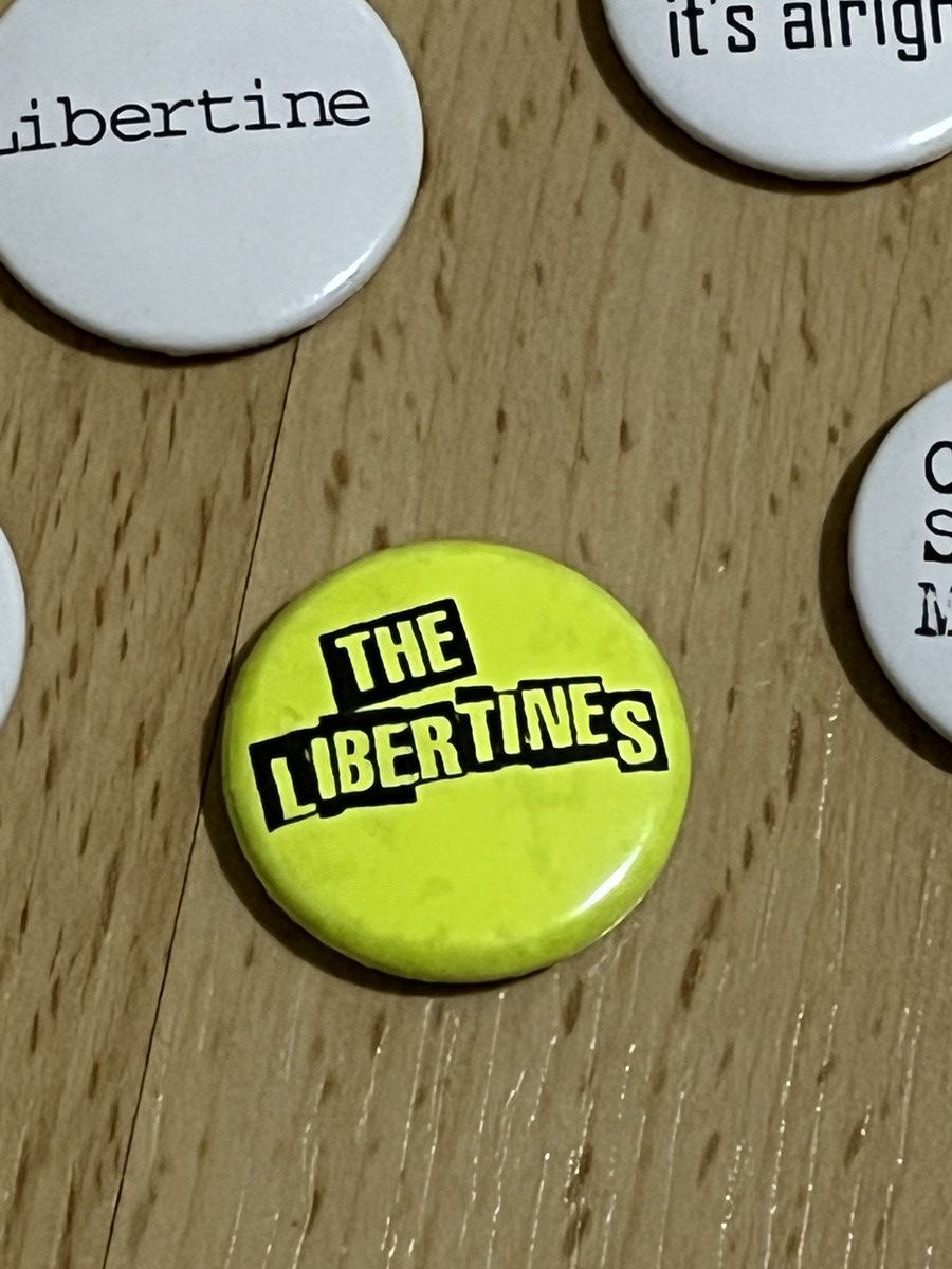 Band Tees The Libertines vintage buttons Size ONE SIZE - 3 Thumbnail