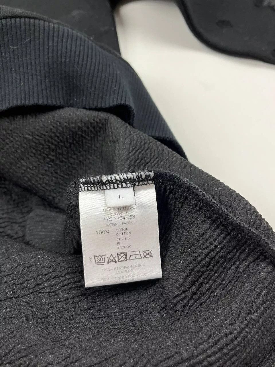 Givenchy Givenchy Destroyed Sweatshirt Black Size US L / EU 52-54 / 3 - 13 Thumbnail