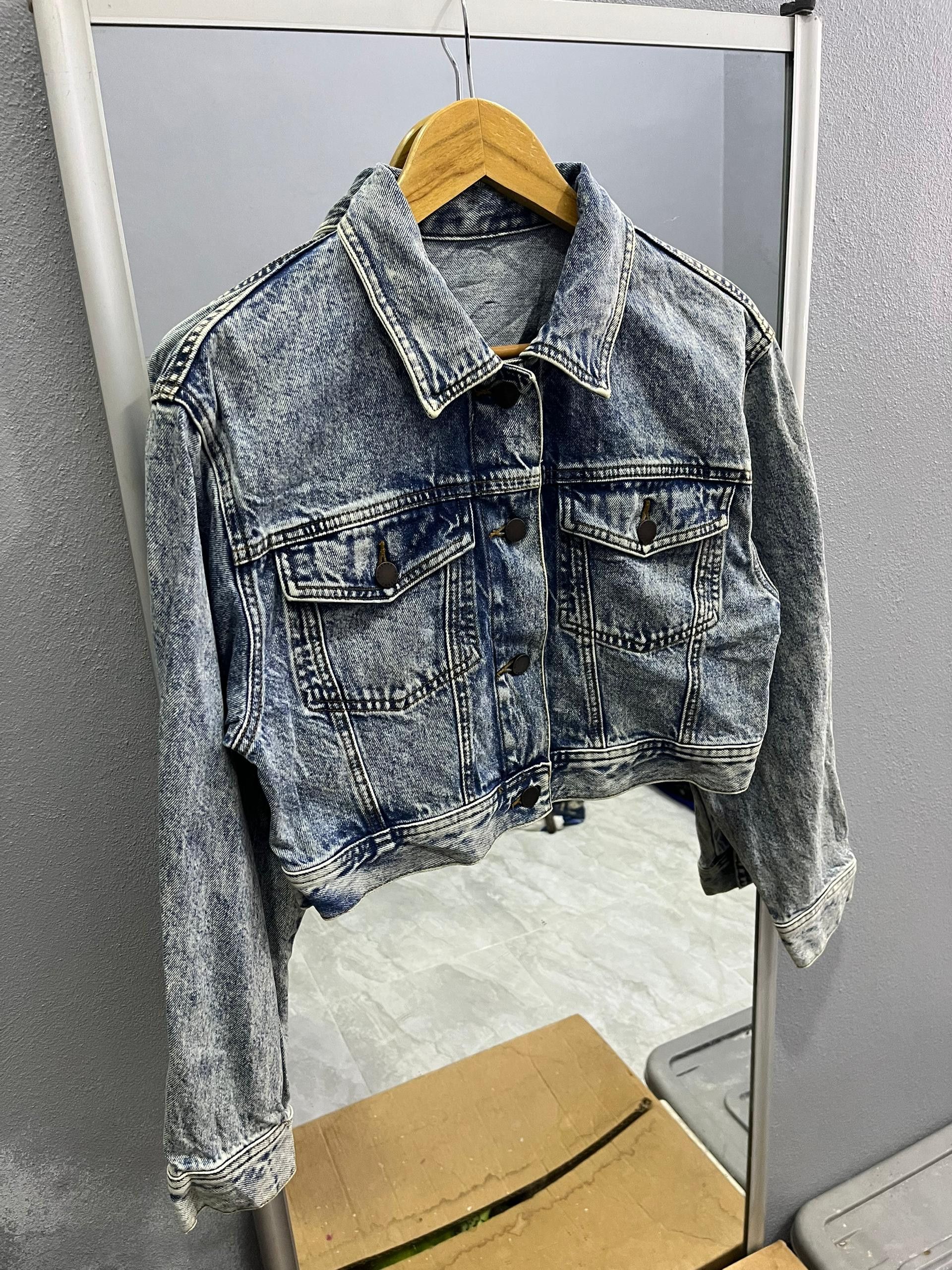 GU GU Cropped Denim Jacket Acid Wash Japan Size S / US 4 / IT 40 - 2 Thumbnail