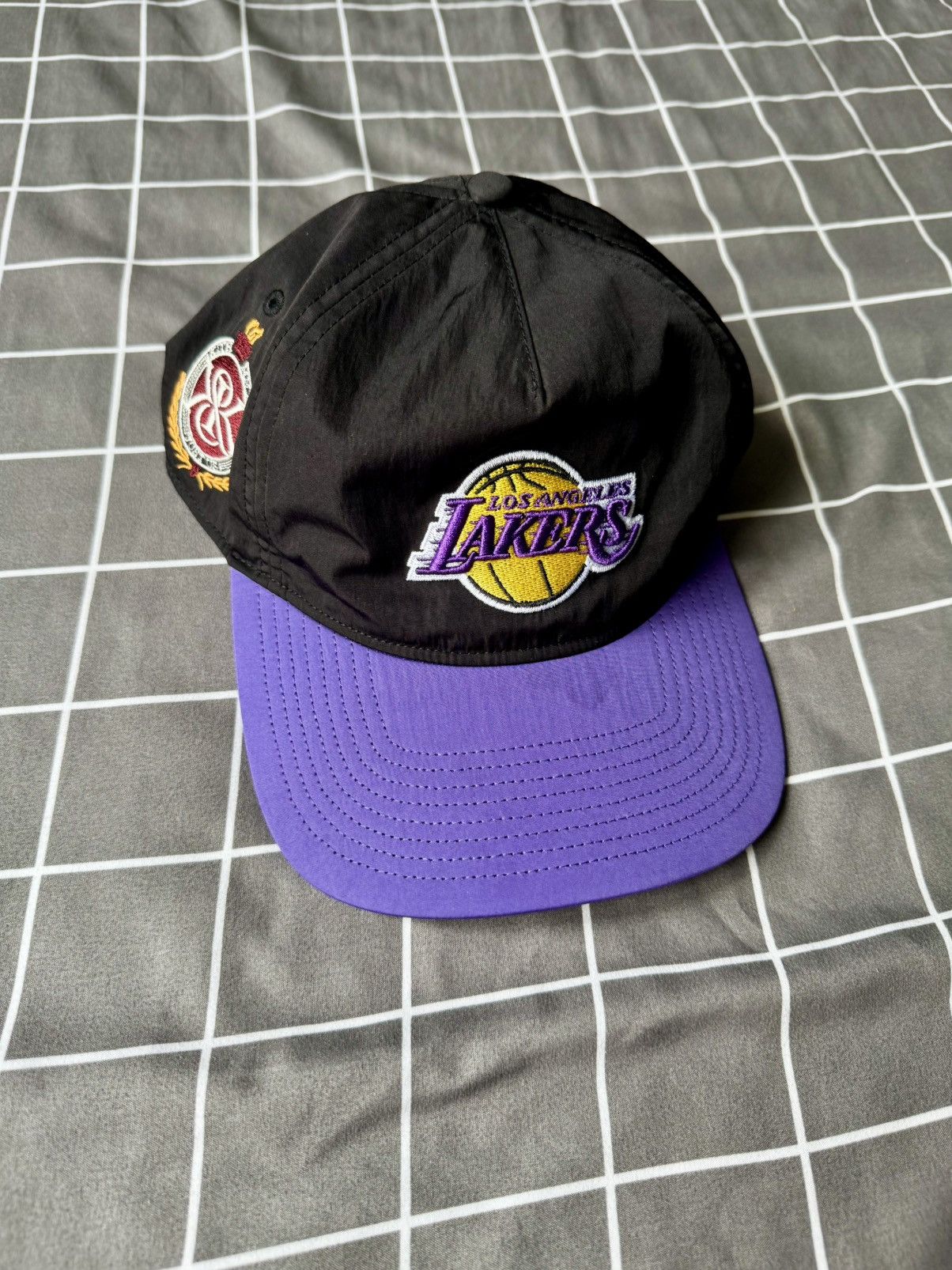 Kith Lakers | Grailed