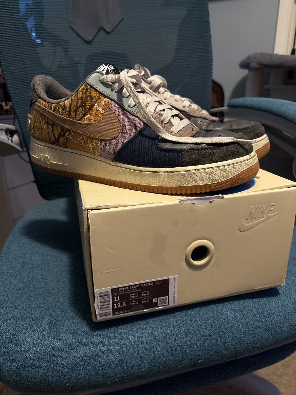 Travis Scott Air Force one
