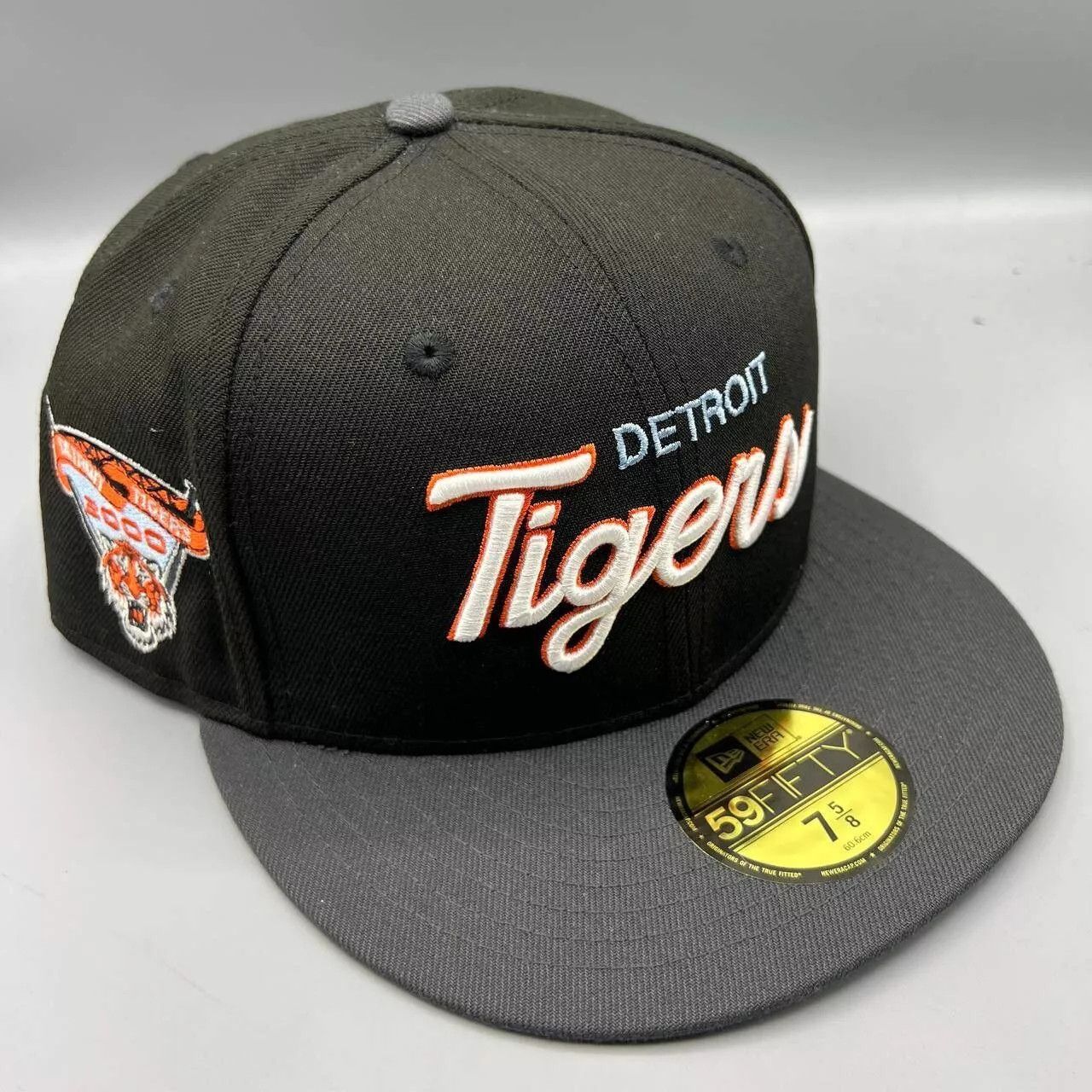 帽子 NEWERA Detroit Tigers DONUTS (7-1/2) MLB × MyFitteds × New Era 7 1/4 PiPED DETROiT TiGERS J DiLLA