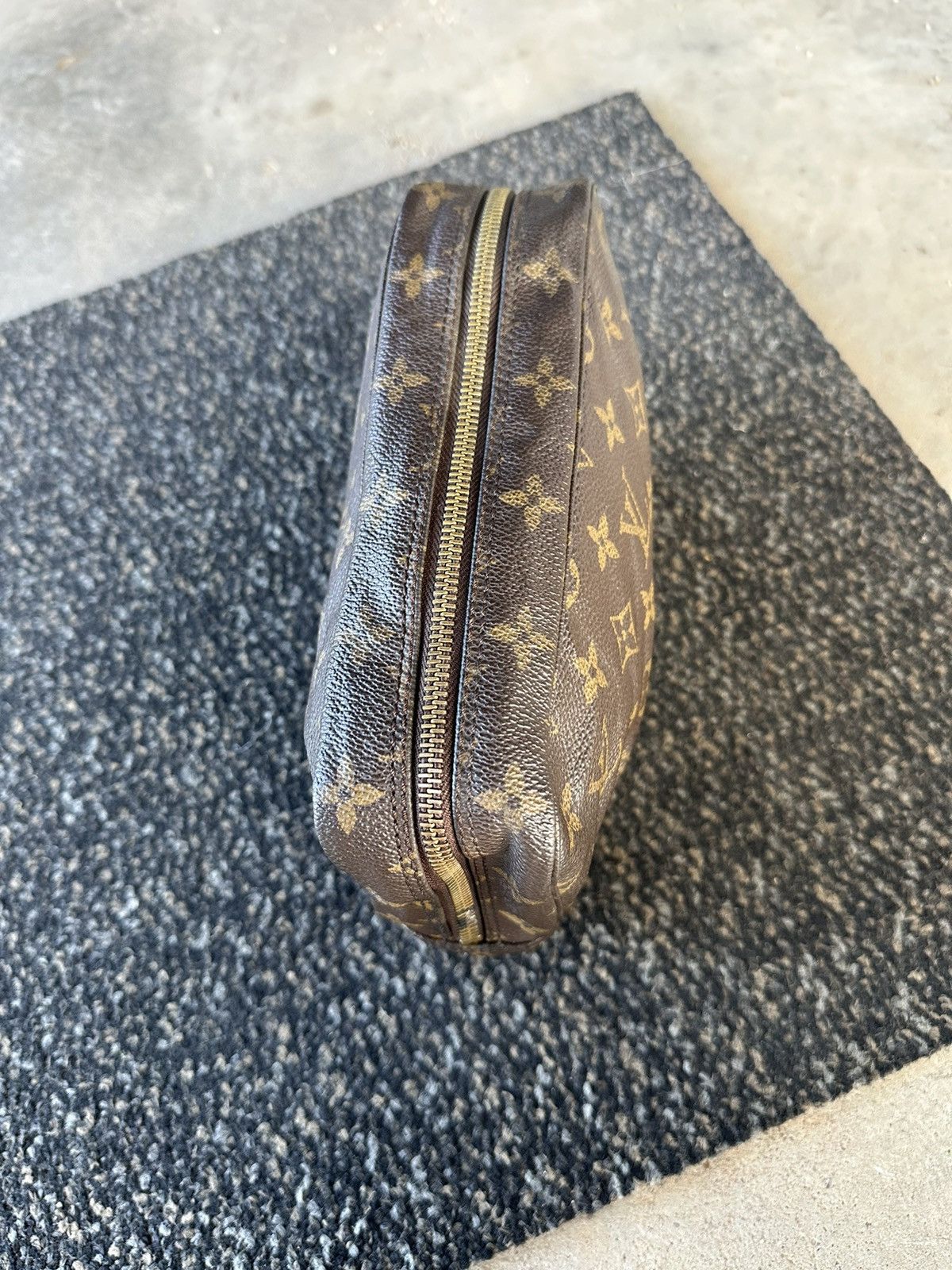 Louis Vuitton Louis Vuitton Vintage Monogram Toiletry Pouch Unisex Size ONE SIZE - 6 Thumbnail