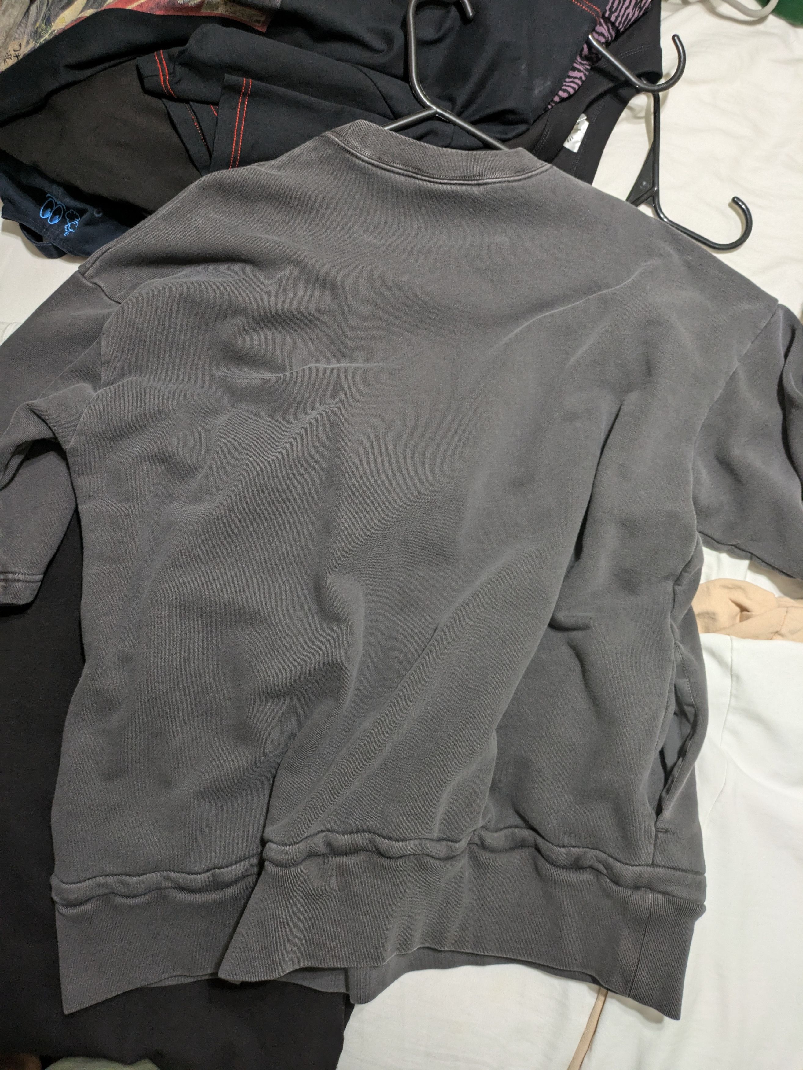 Maiden Noir Maiden Noir Short sleeve sweatshirt w/ pockets Size US L / EU 52-54 / 3 - 3 Thumbnail