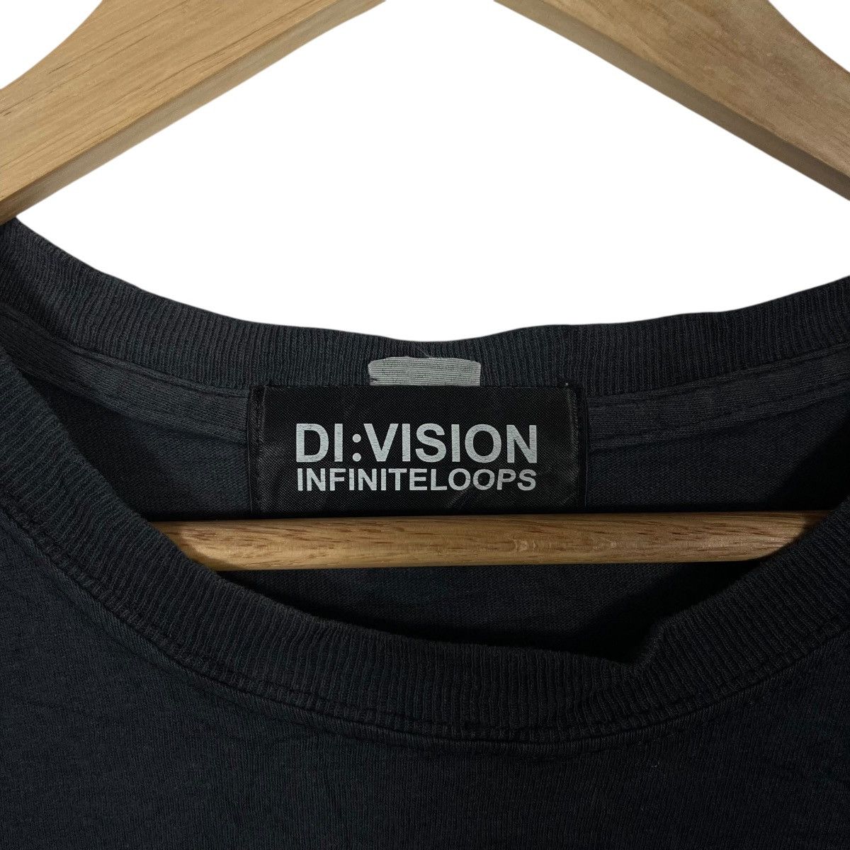 Vision Streetwear DI:VISION INFINITELOOPS ANIME GRAPHIC T SHIRT STREETWEAR Size US XL / EU 56 / 4 - 4 Thumbnail