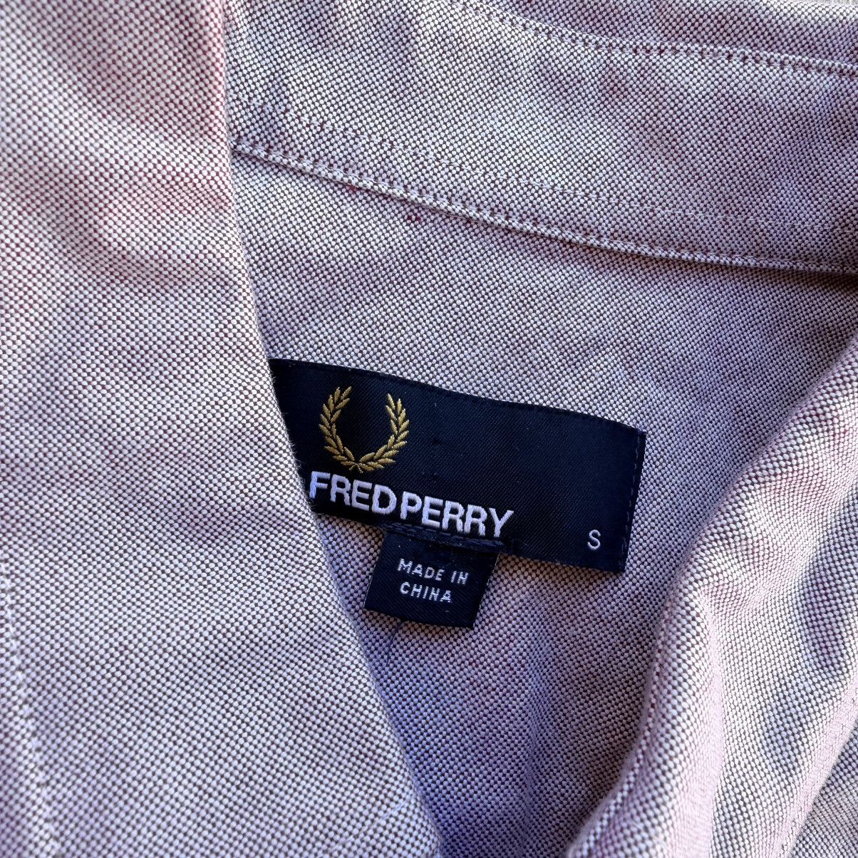 Fred Perry Fred Perry Chambray Shirt Men Size Small Oxford Twill Red Size US S / EU 44-46 / 1 - 3 Thumbnail