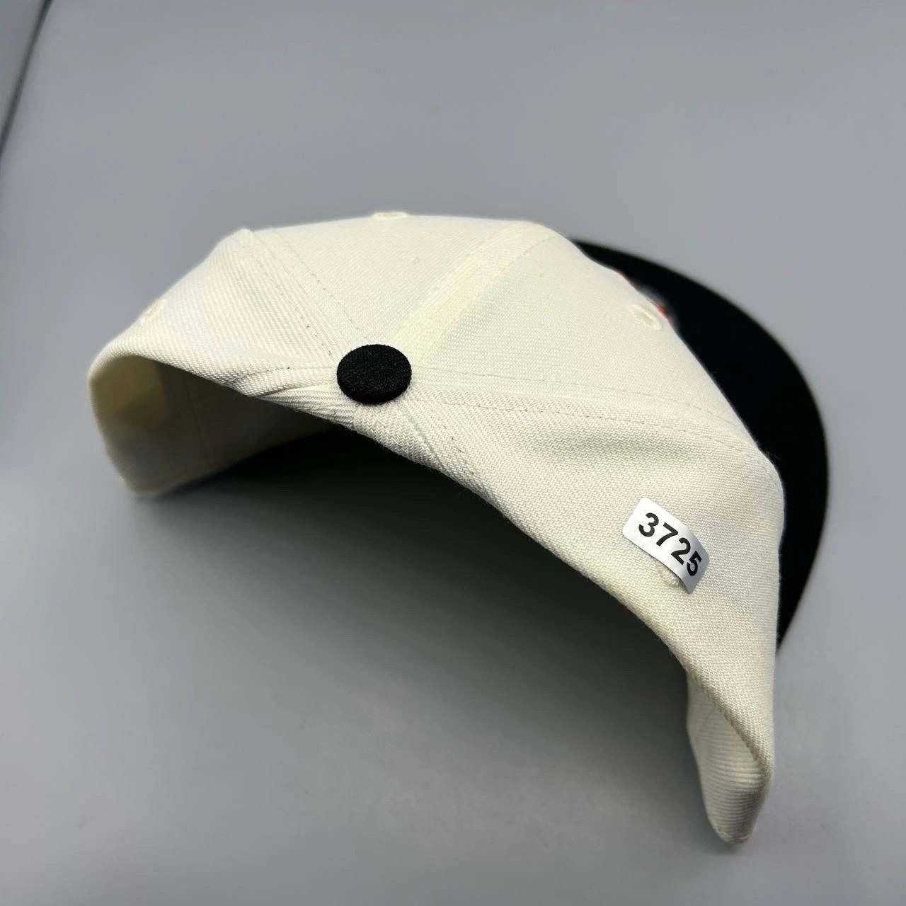 New Era Baltimore Orioles Hat Men White Black Snap Back Cap New Size ONE SIZE - 8 Thumbnail