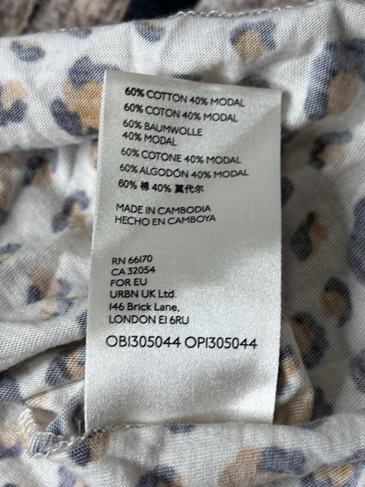 Anthropologie Maeve Anthropologie Top Women's Small Leopard Flutter Sleeve Size S / US 4 / IT 40 - 10 Thumbnail