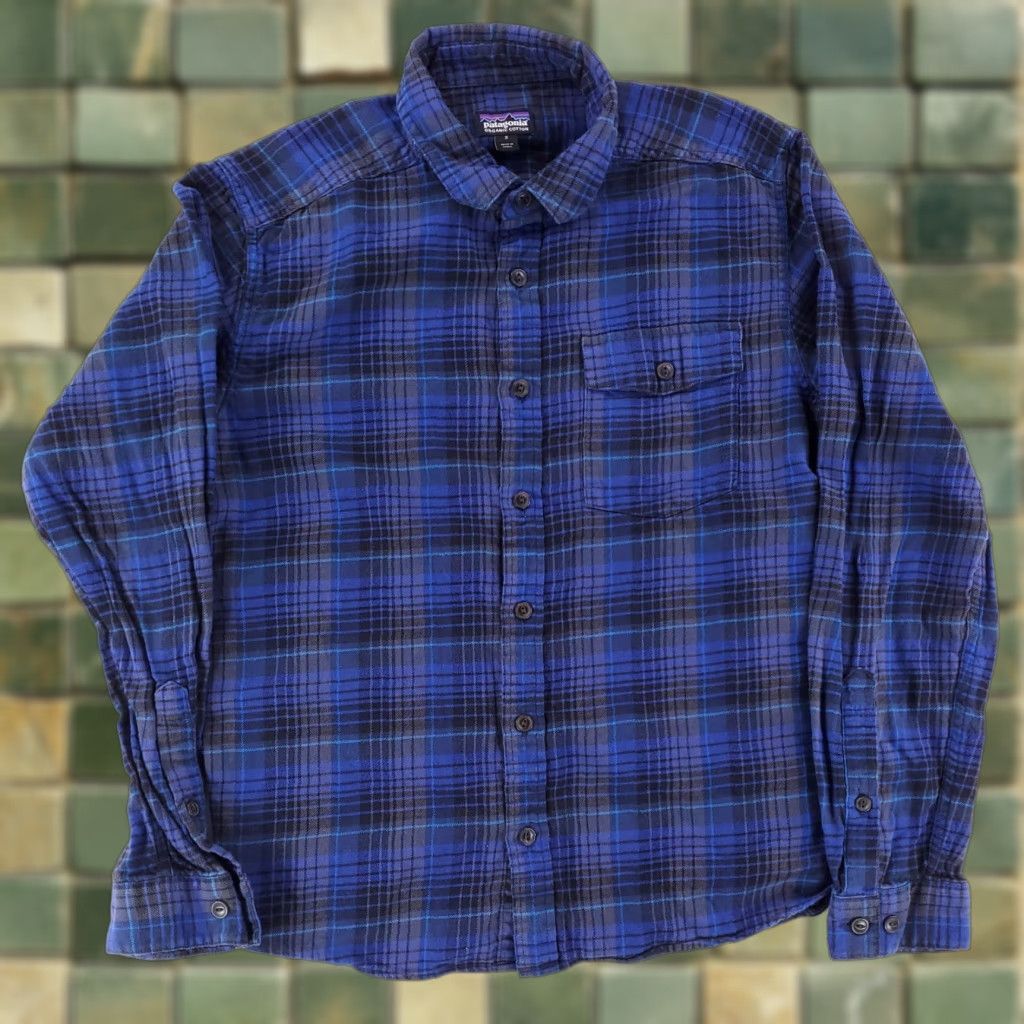 Patagonia Patagonia Fjord Flannel Button-Up Shirt Blue Black Plaid Long Sleeve Mens S Size US S / EU 44-46 / 1 - 1 Thumbnail