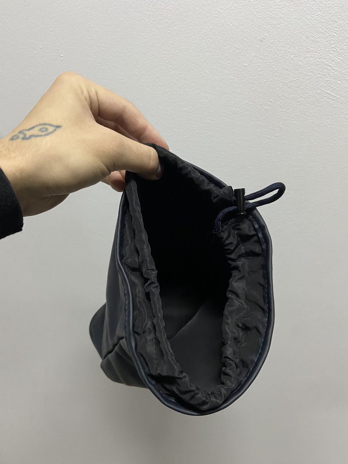 Prada × Vintage Prada luna rossa red tab logo vintage bag Size ONE SIZE - 6 Thumbnail