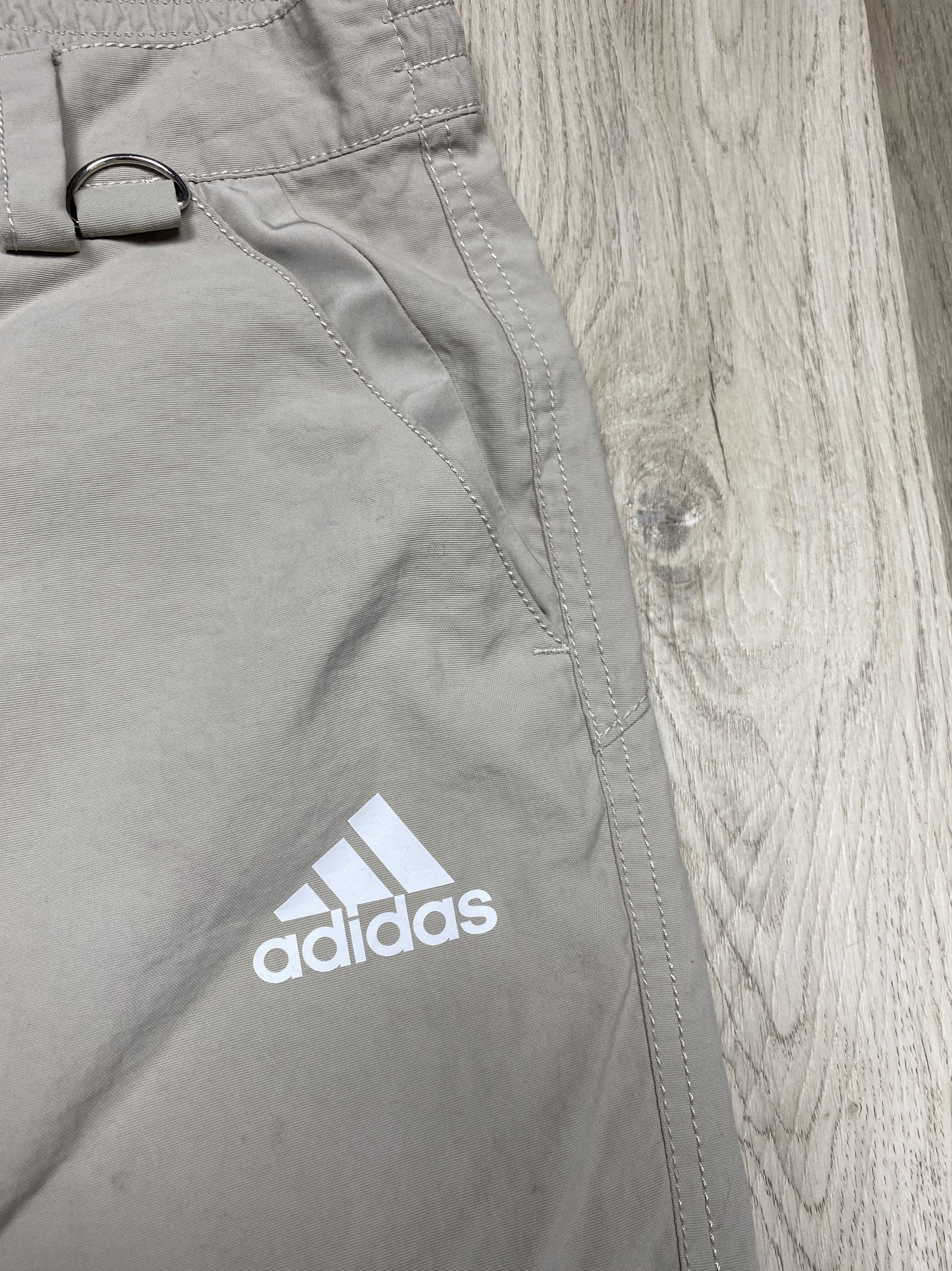 Adidas Adidas London 2012 Vintage Mens Nylon Pants Size US 32 / EU 48 - 4 Thumbnail