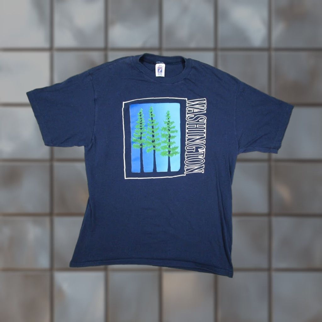 Logo 7 VINTAGE Washington / LOGO 7 Men's blue short sleeve crew neck graphic tee - cotton blend - Made in USA XL - Men - 1990s - Shirt Size US XL / EU 56 / 4 - 1 Thumbnail