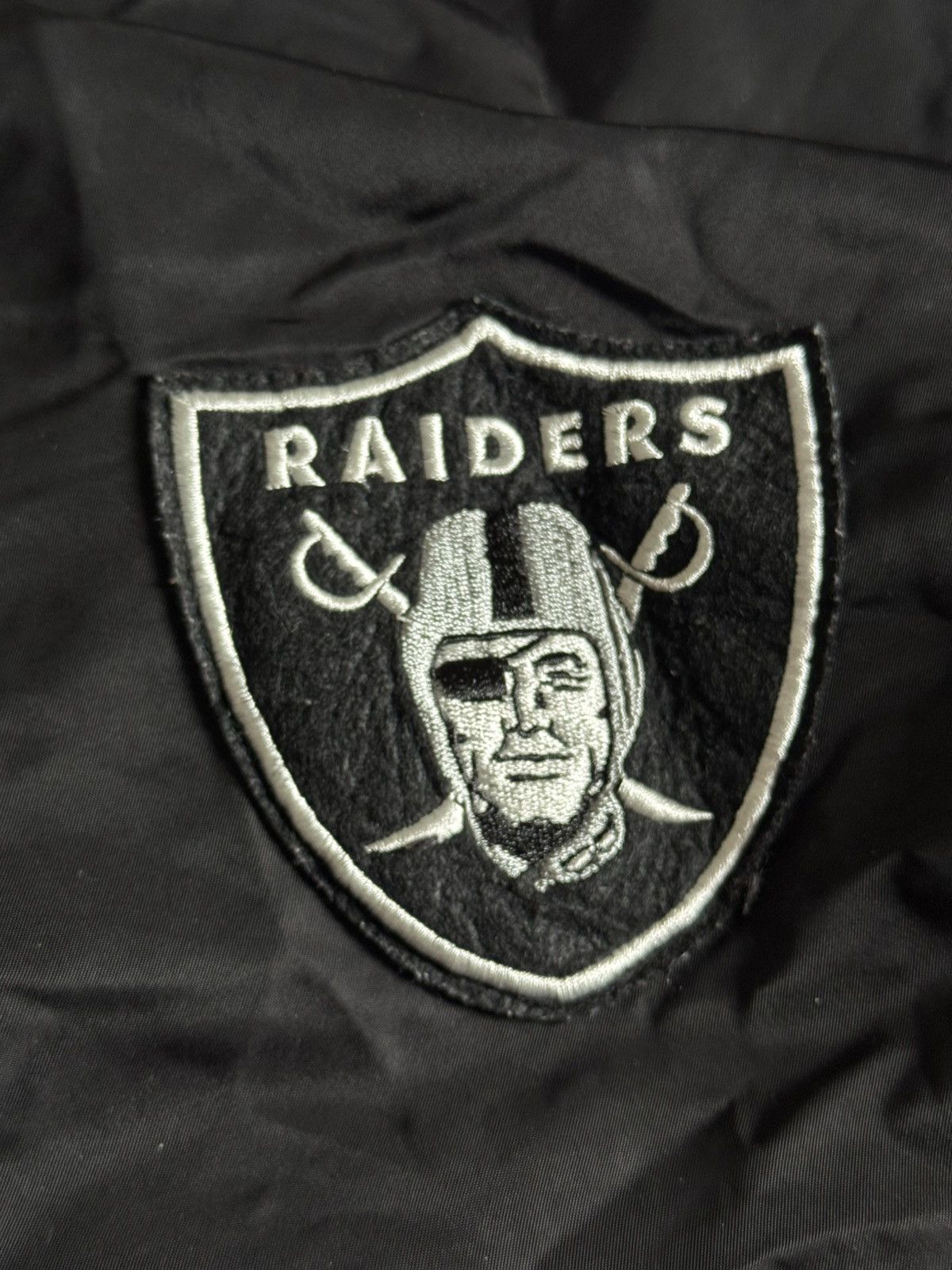 NFL Raiders NFL Las Vegas raider nation bomber jacket button up Size US L / EU 52-54 / 3 - 11 Thumbnail