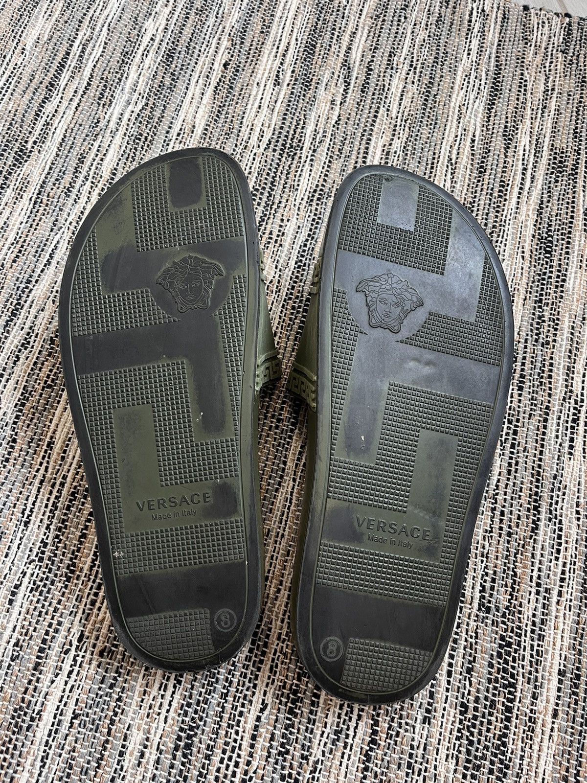 Versace VERSACE PALAZZO SLIDERS GREEN LUXURY MINIMALISTIC Size US 8 / EU 41 - 10 Thumbnail