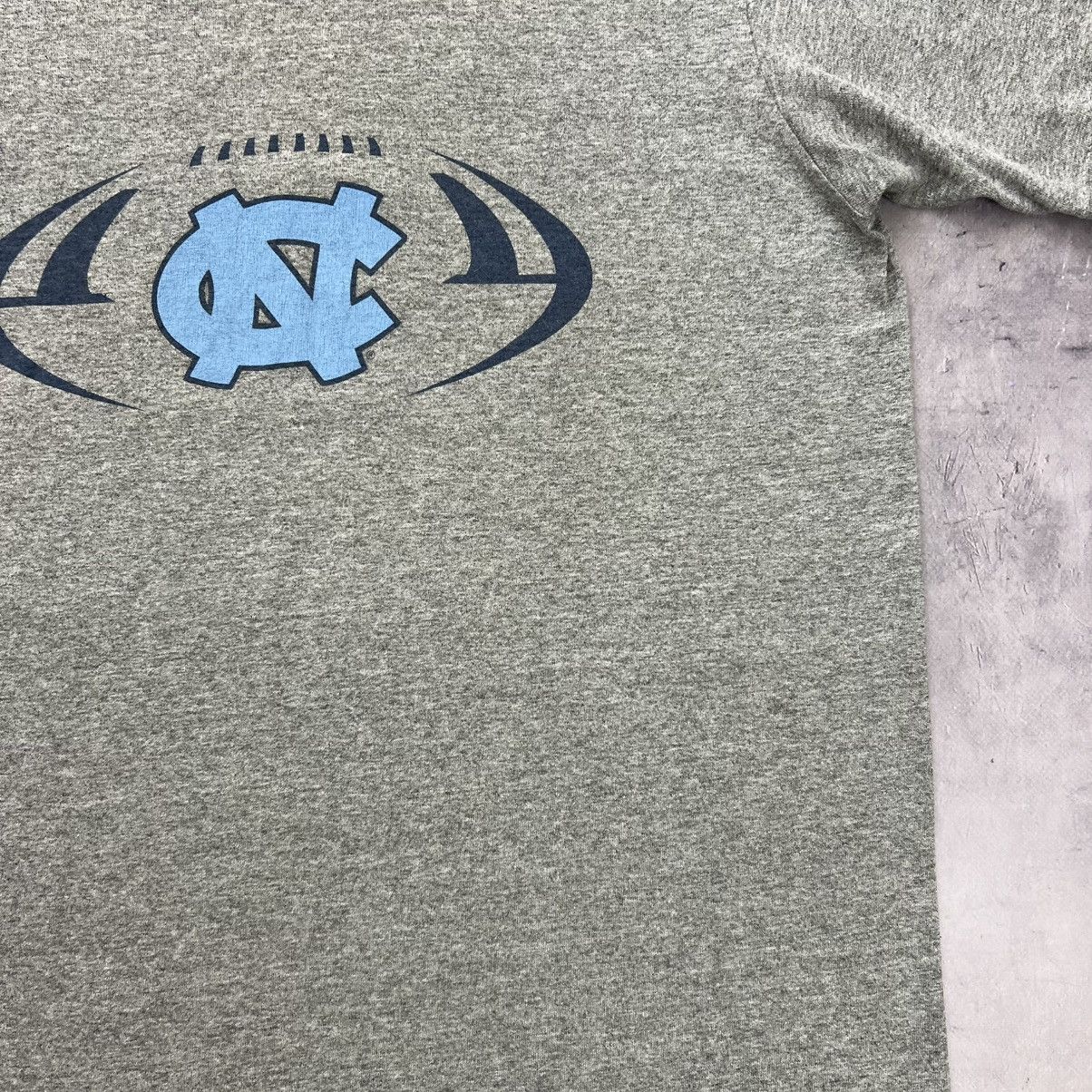 Nike Rare! Nike North Carolina Tap Heels Tee Vintage 00s Size US S / EU 44-46 / 1 - 11 Thumbnail