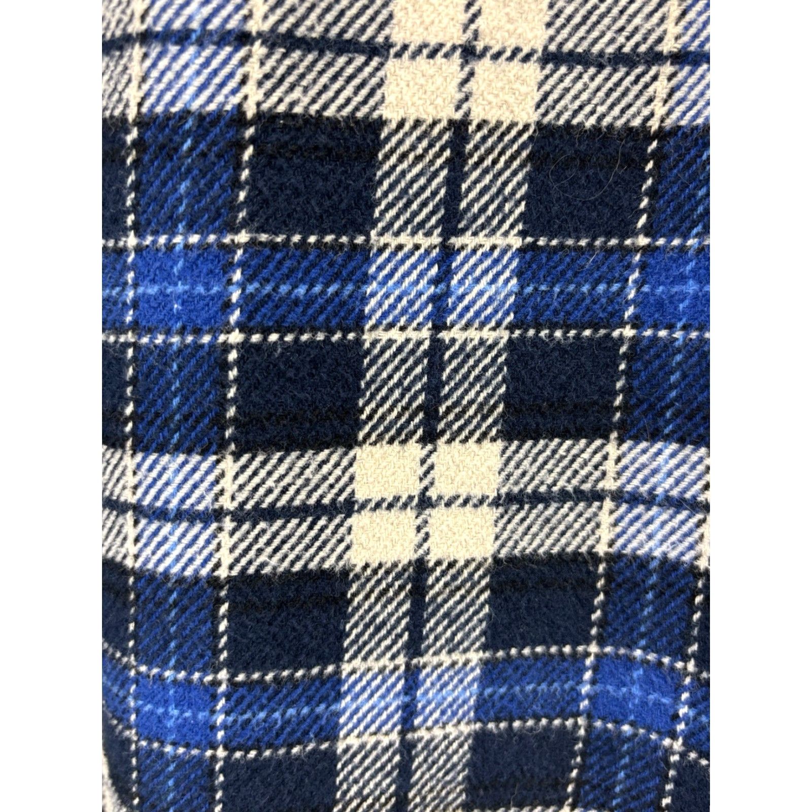 Orvis VINTAGE Orvis Heavyweight Flannel Shirt Jacket Shacket Men’s L Blue Plaid Outdoor Casual Workwear Size US L / EU 52-54 / 3 - 4 Thumbnail