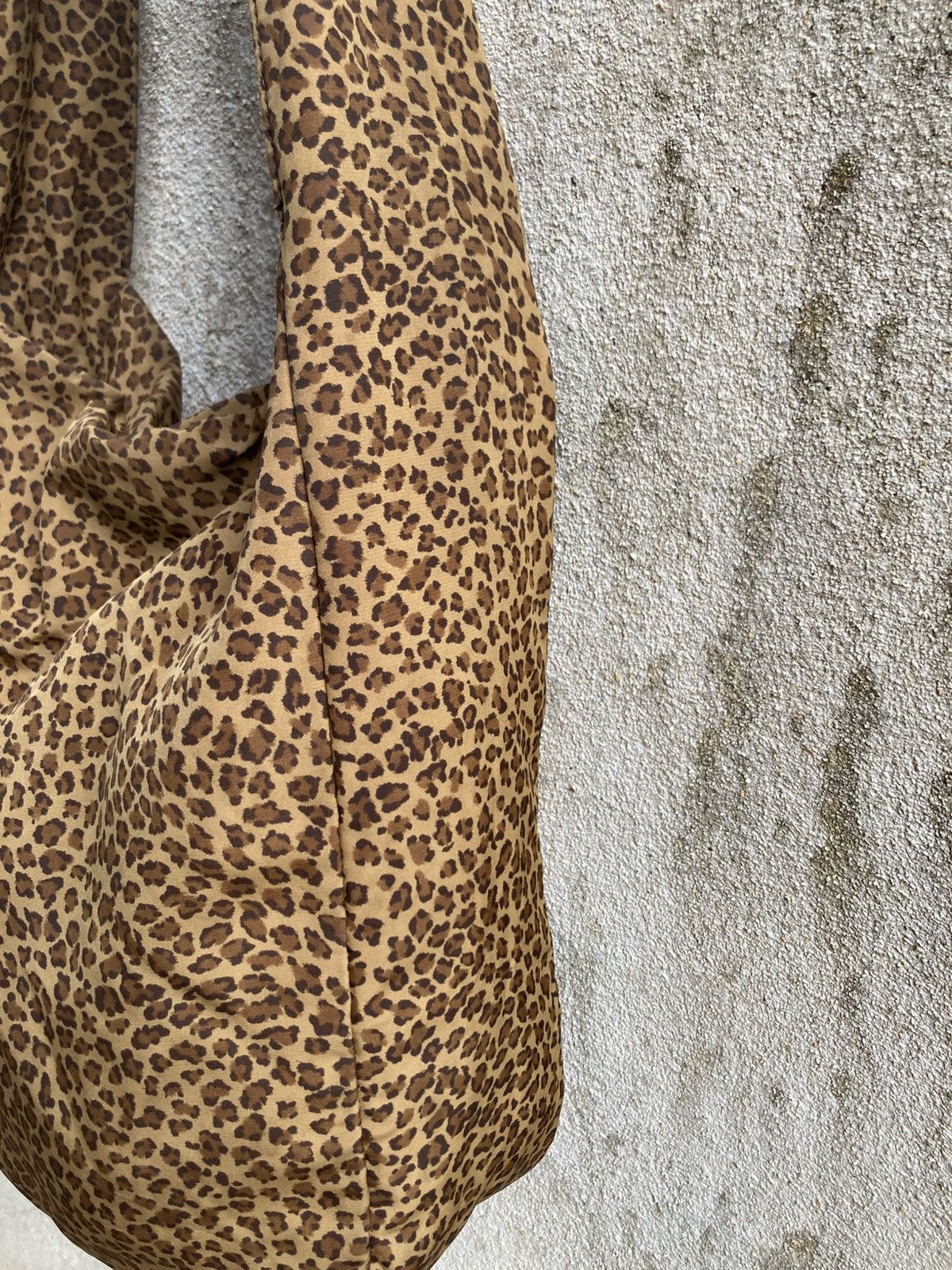 Bottega Veneta Bottega Veneta Hobo Leopard Print Shoulder Bags Size ONE SIZE - 3 Thumbnail
