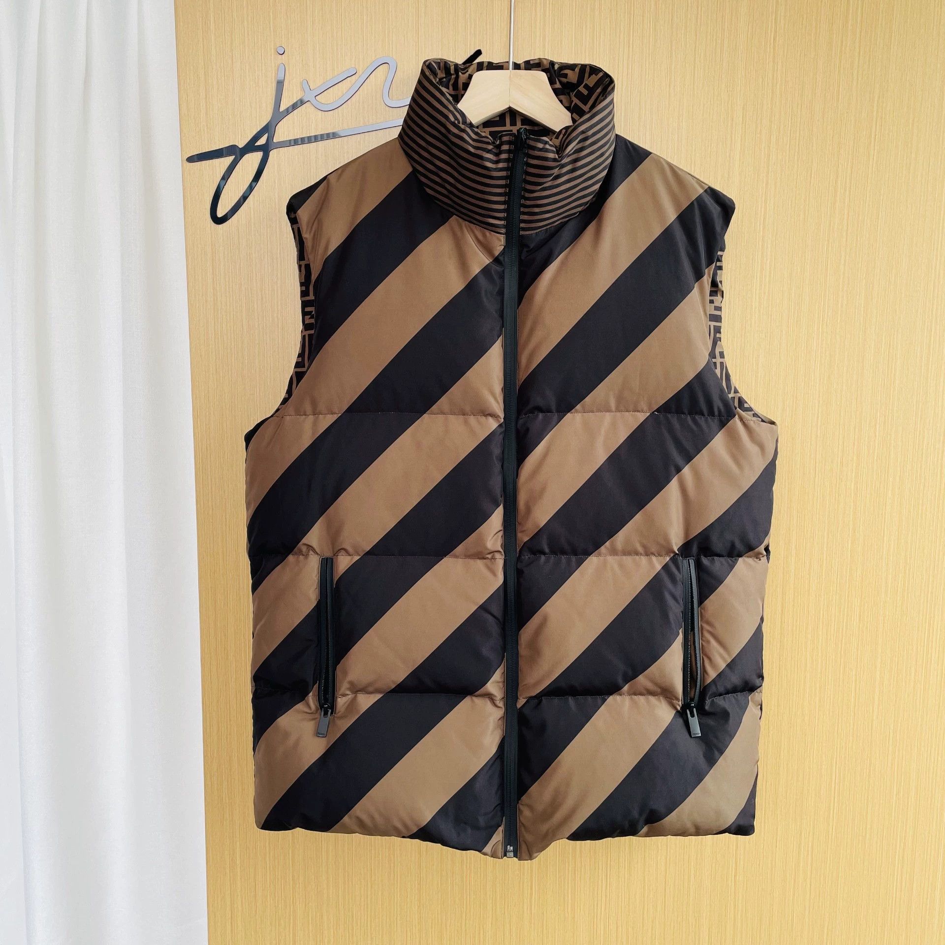 Fendi FENDI FF monogram double-faced vest brown size 50 Size US M / EU 48-50 / 2 - 3 Thumbnail