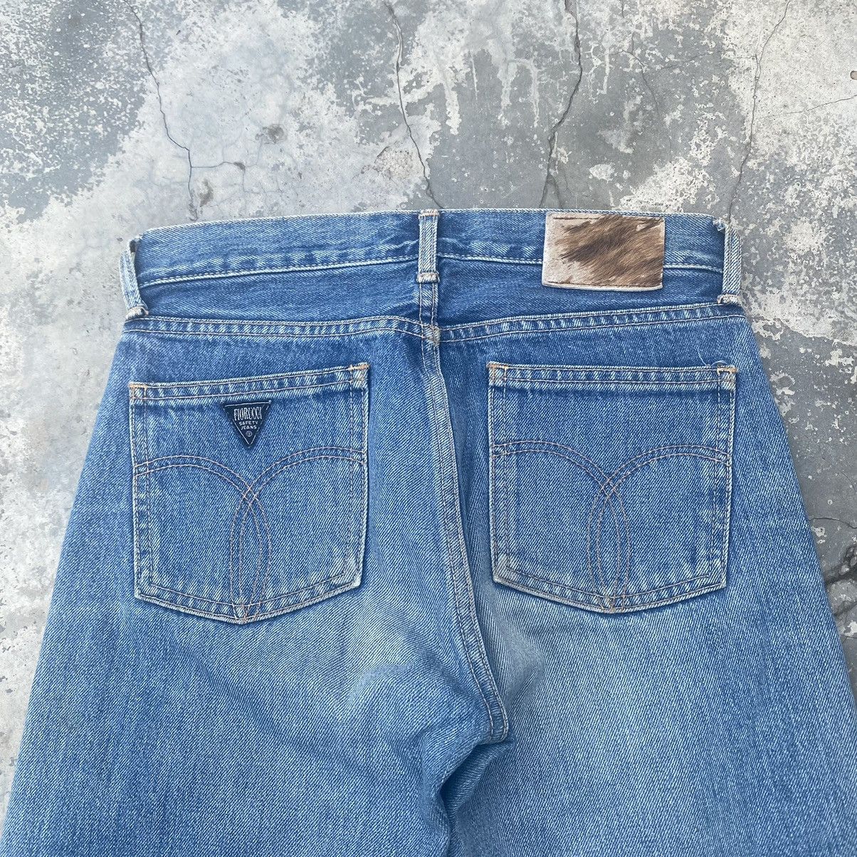 Fiorucci FIORUCCI Distressed Selvedge Jeans Size 27" / US 4 / IT 40 - 4 Thumbnail