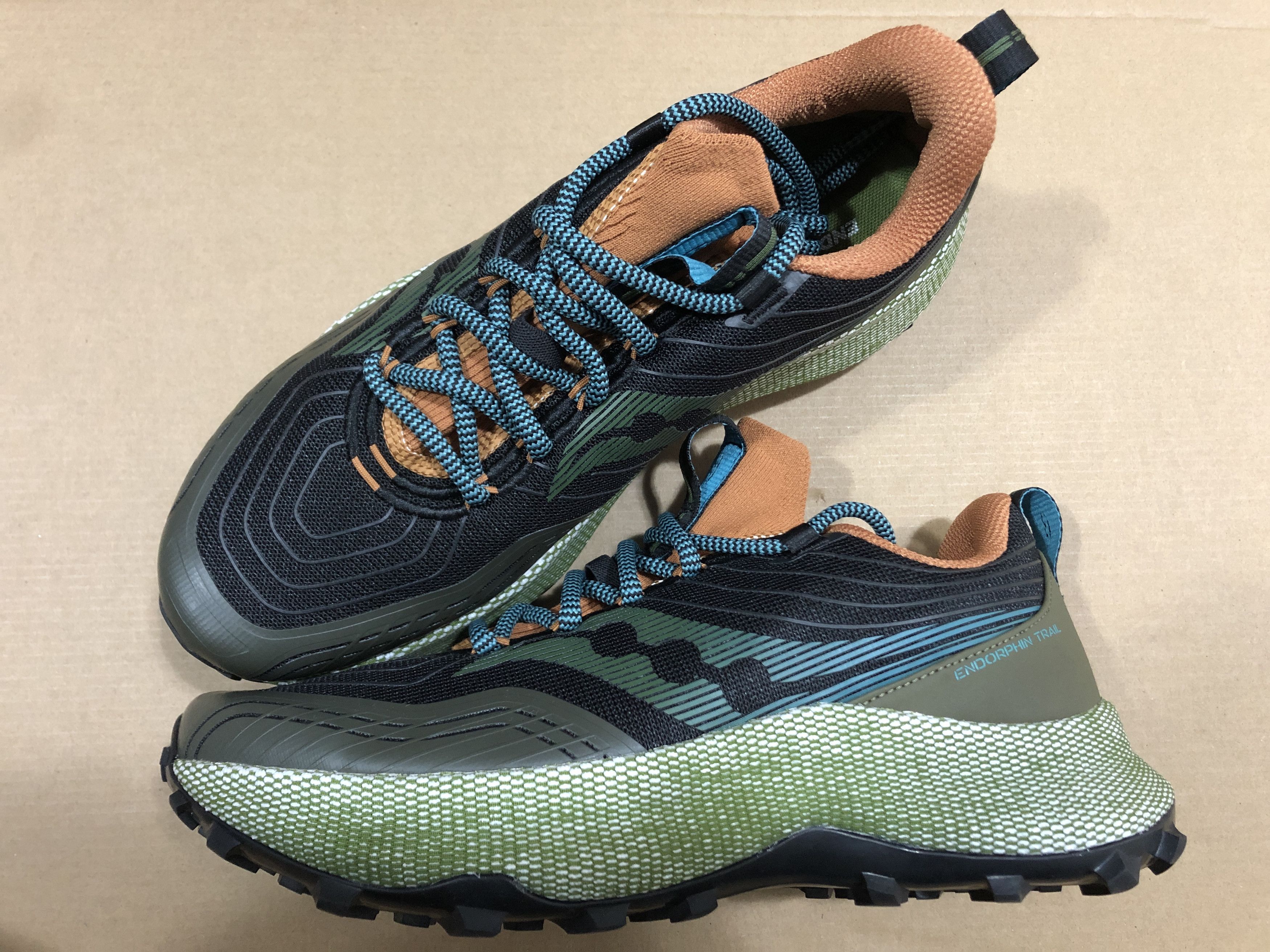 Saucony Endorphin Trail Olive/Black Size US 9 / EU 42 - 5 Thumbnail