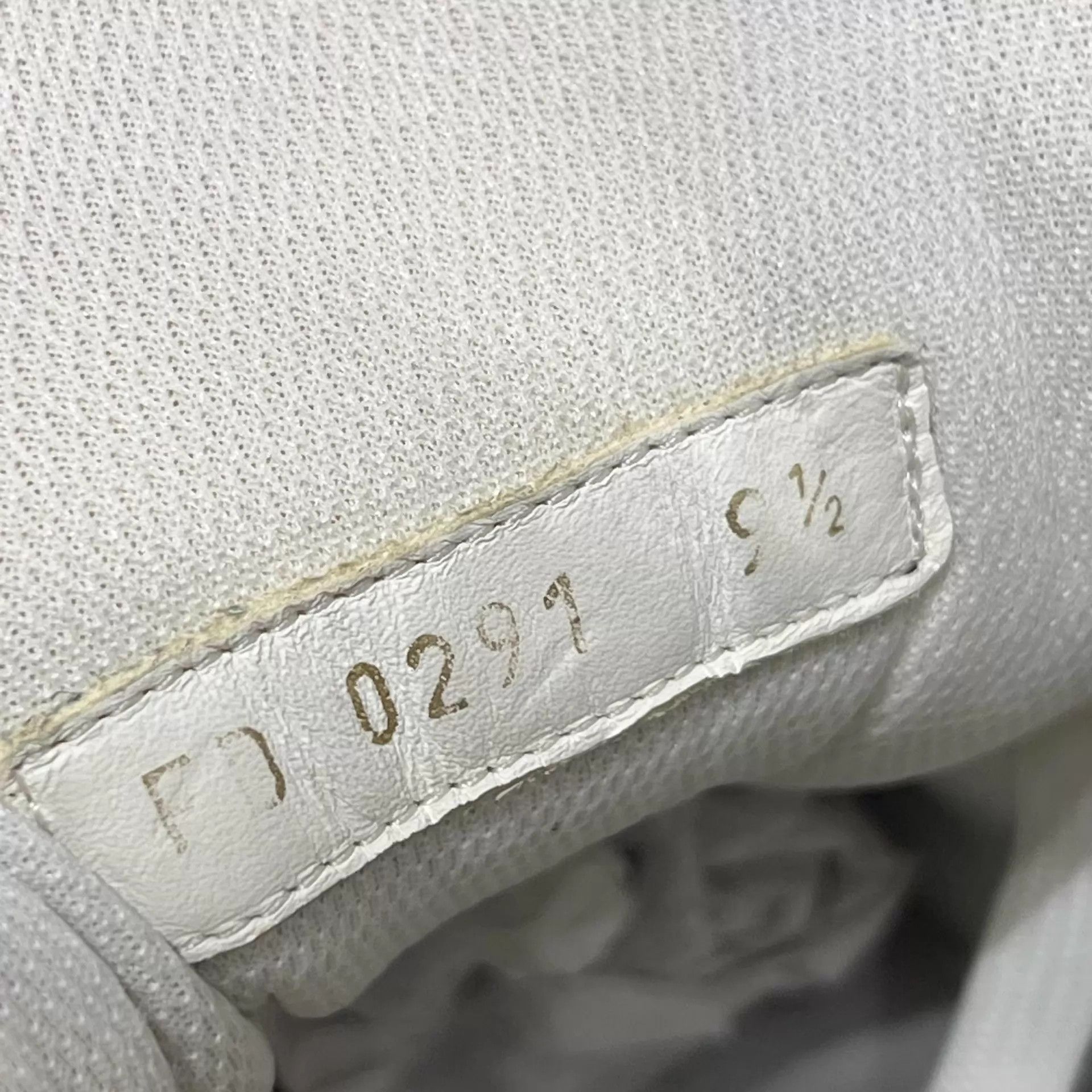 Louis Vuitton LV Trainer White Blue Denim UK9.5/43.5 Size US 10.5 / EU 43-44 - 8 Thumbnail