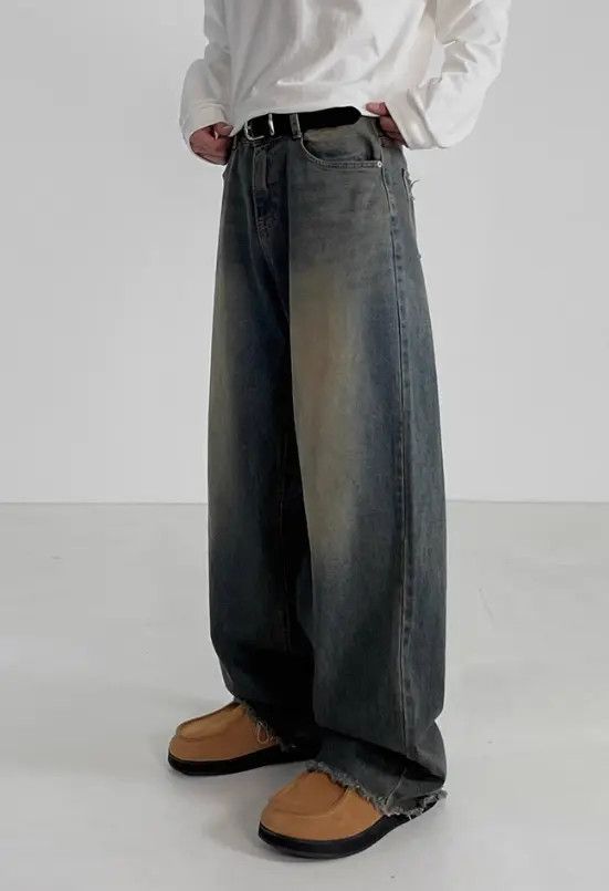 Japanese Brand Distressed washed men's loose retro straight jeans Size US 32 / EU 48 - 7 Thumbnail
