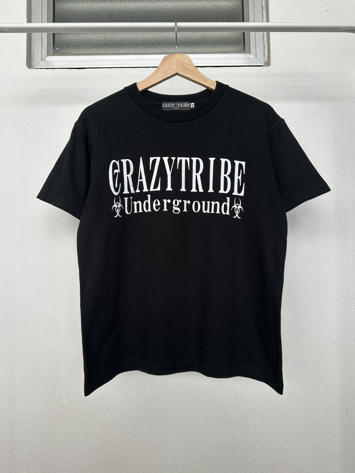 Isamu Katayama Backlash 00’s Crazy Tribe Family archive tee Size US M / EU 48-50 / 2 - 5 Thumbnail