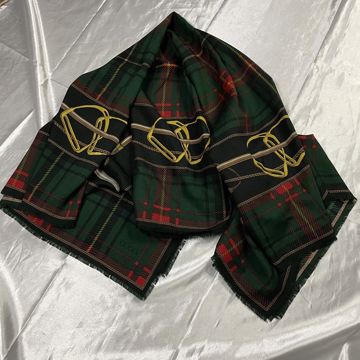 Gucci × Vintage Vintage Gucci wool Scarf Size ONE SIZE - 1 Thumbnail