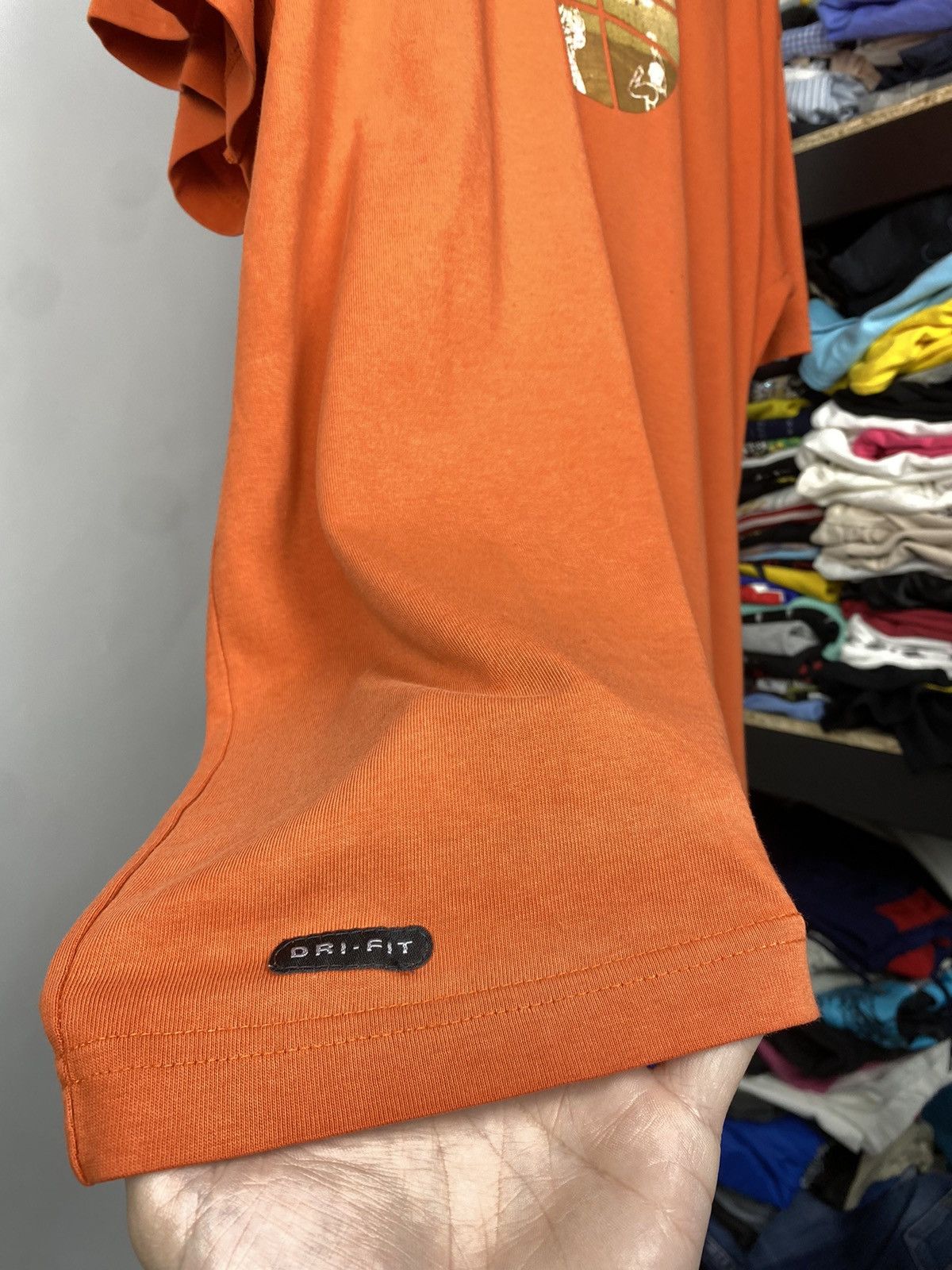 Nike × Vintage Vtg 90s Faded Nike Basketball Jordan Style Graffiti T Shirt Size US L / EU 52-54 / 3 - 4 Thumbnail