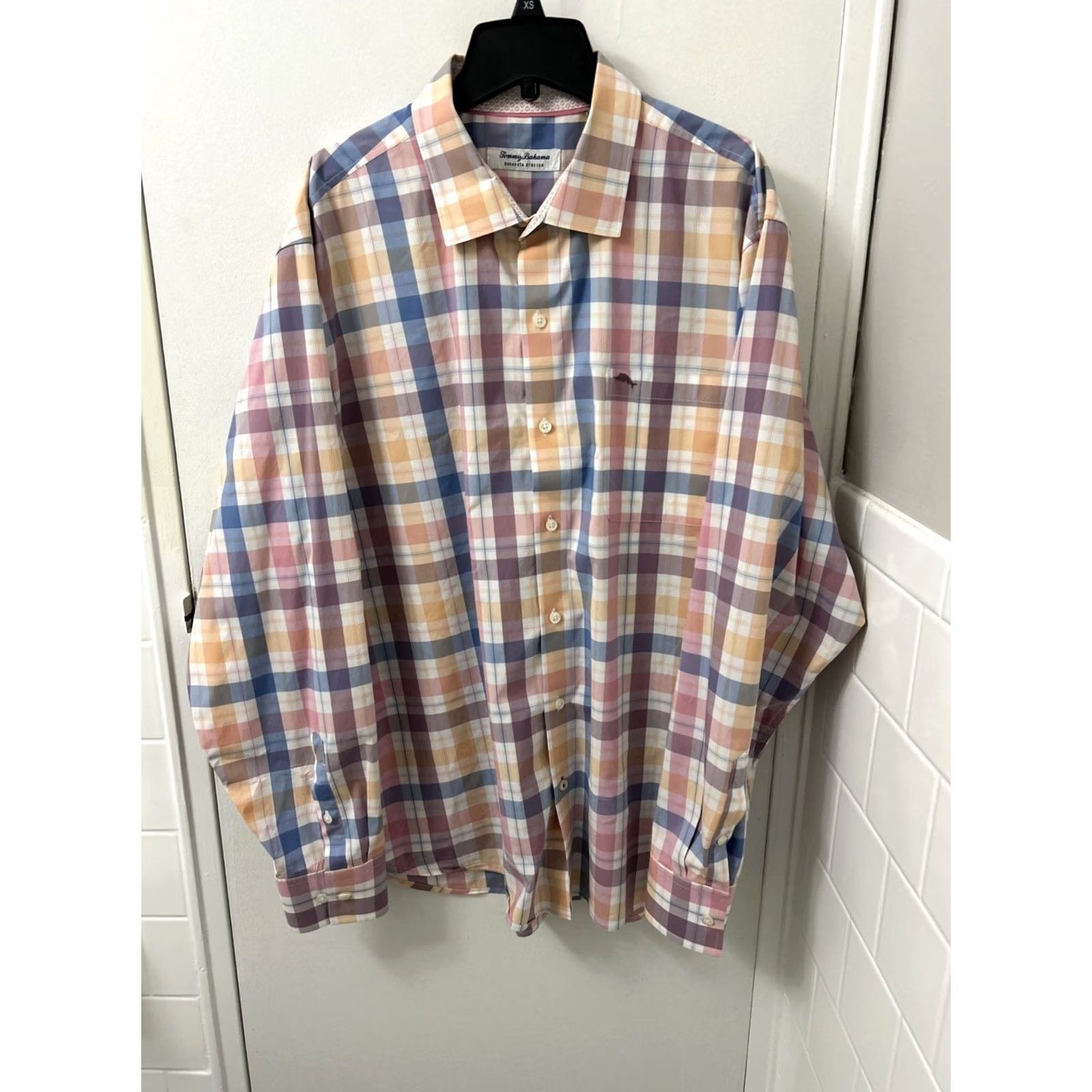 Tommy Bahama Tommy Bahama Sarasota Stretch Shirt Mens XL Pink Plaid Button-Up L/S Colorful, Preppy, Classic, Hawaiian, Dressy, Casual, Workwear Size US XL / EU 56 / 4 - 2 Thumbnail