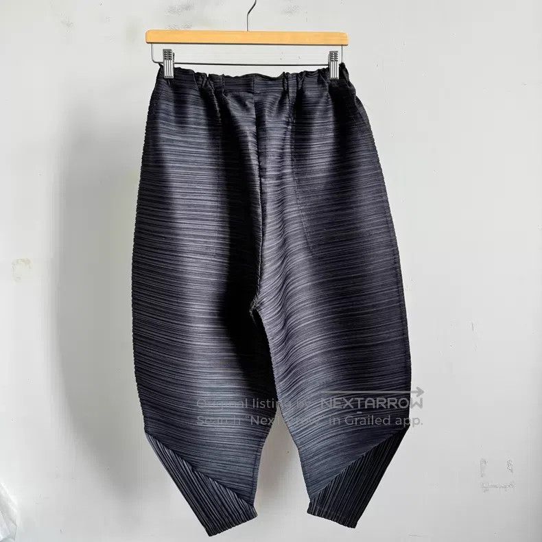 Issey Miyake Issey Miyake size:5 Black Pants Size 22" - 2 Thumbnail