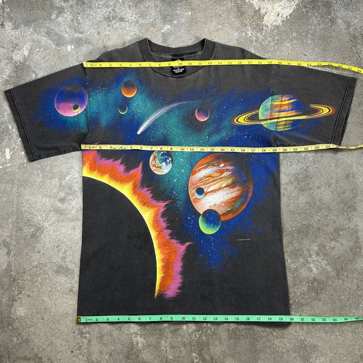 Vintage 1990s A Thousand Planets Size US M / EU 48-50 / 2 - 7 Thumbnail