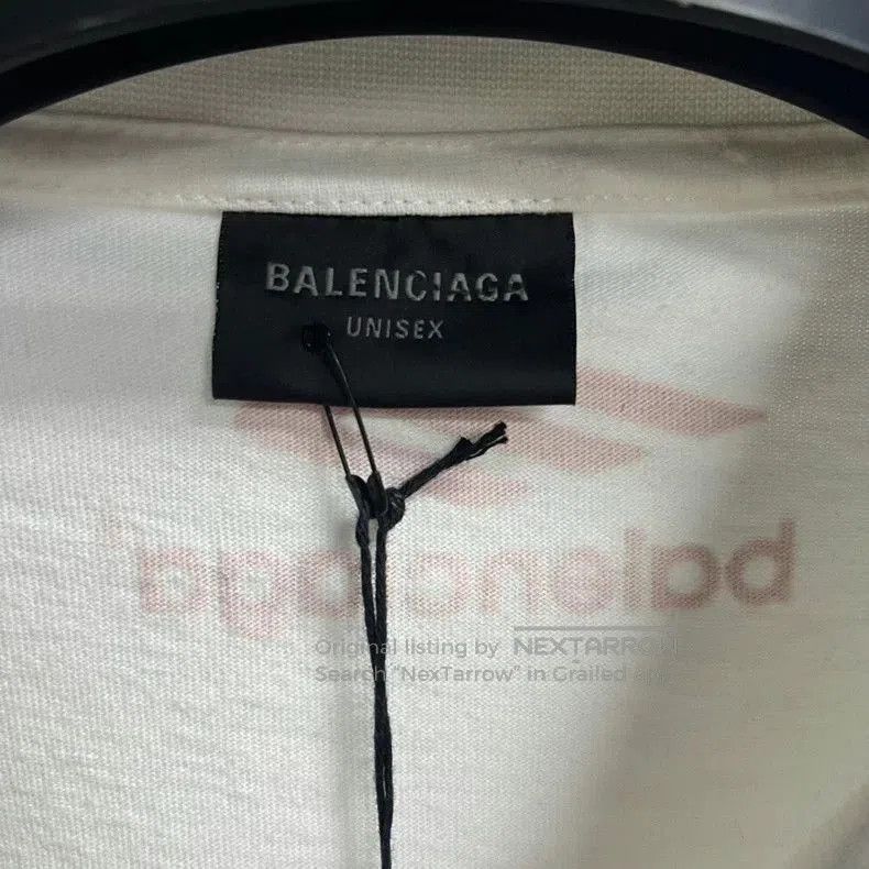 Balenciaga Balenciaga White Logo Print Long Sleeve T-Shirt. Size US S / EU 44-46 / 1 - 3 Thumbnail