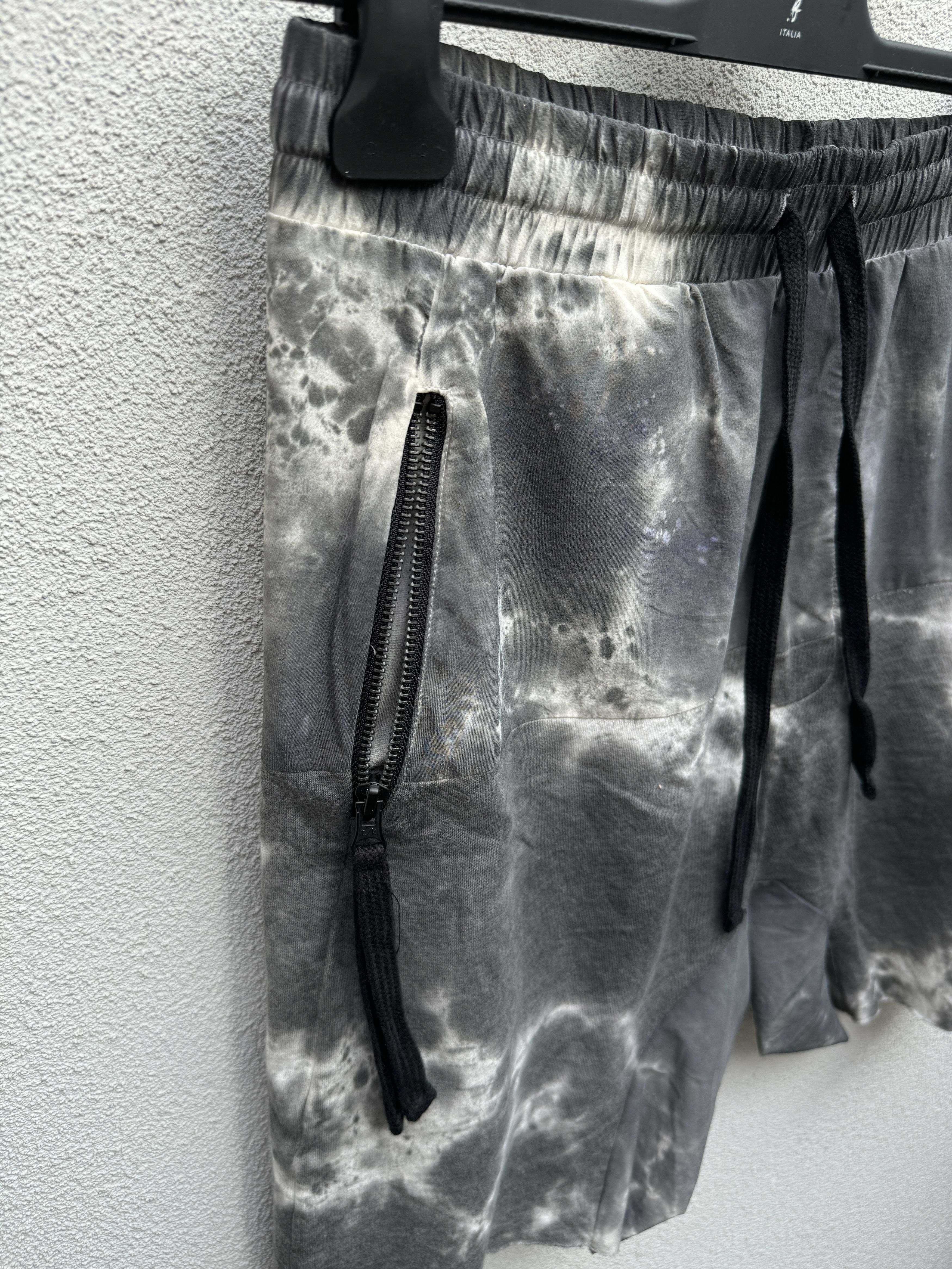 Thom Krom Thom Krom Grey White Purple Marble Tie Dye Shorts M Size US 32 / EU 48 - 8 Thumbnail