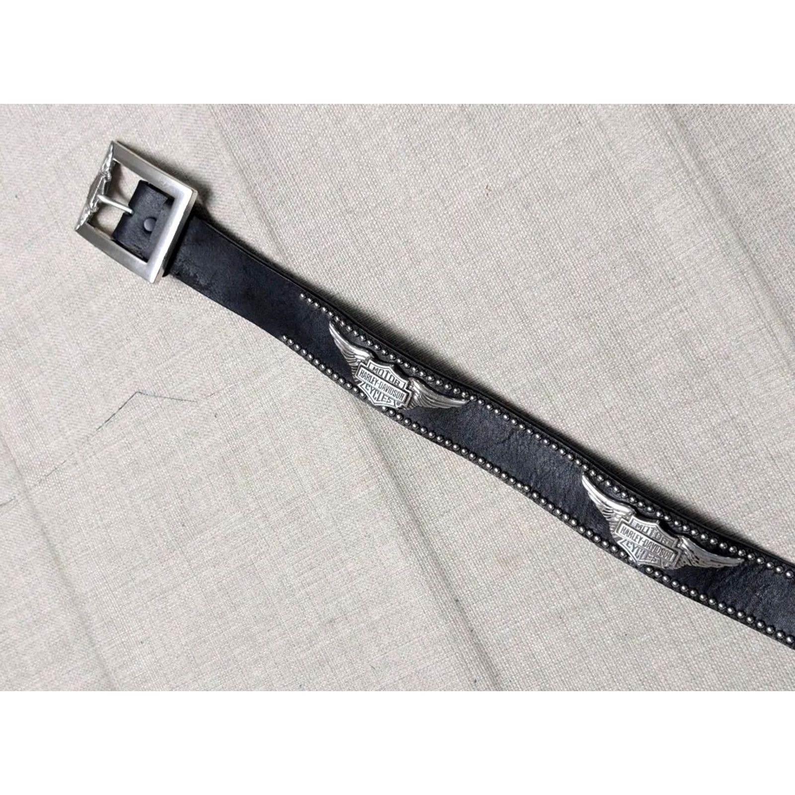 Harley Davidson VINTAGE Harley-Davidson belt Concho Western Belt 32 black leather Heavy belt Mens Size 32 - 4 Thumbnail