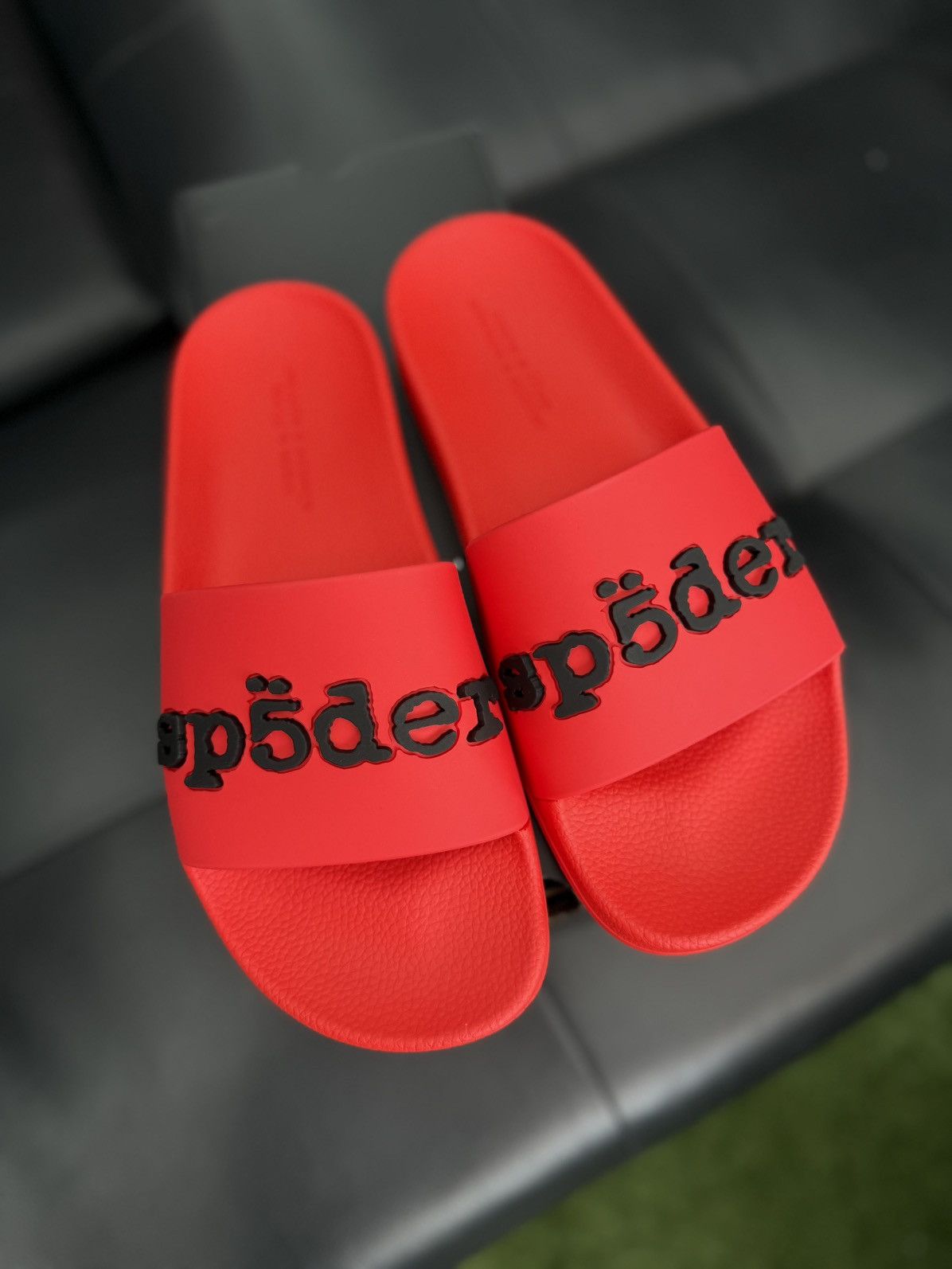 Sp5der Sp5der Red Slip On Rubber Slides Size (7) Brand New Size US 7 / EU 40 - 1 Thumbnail