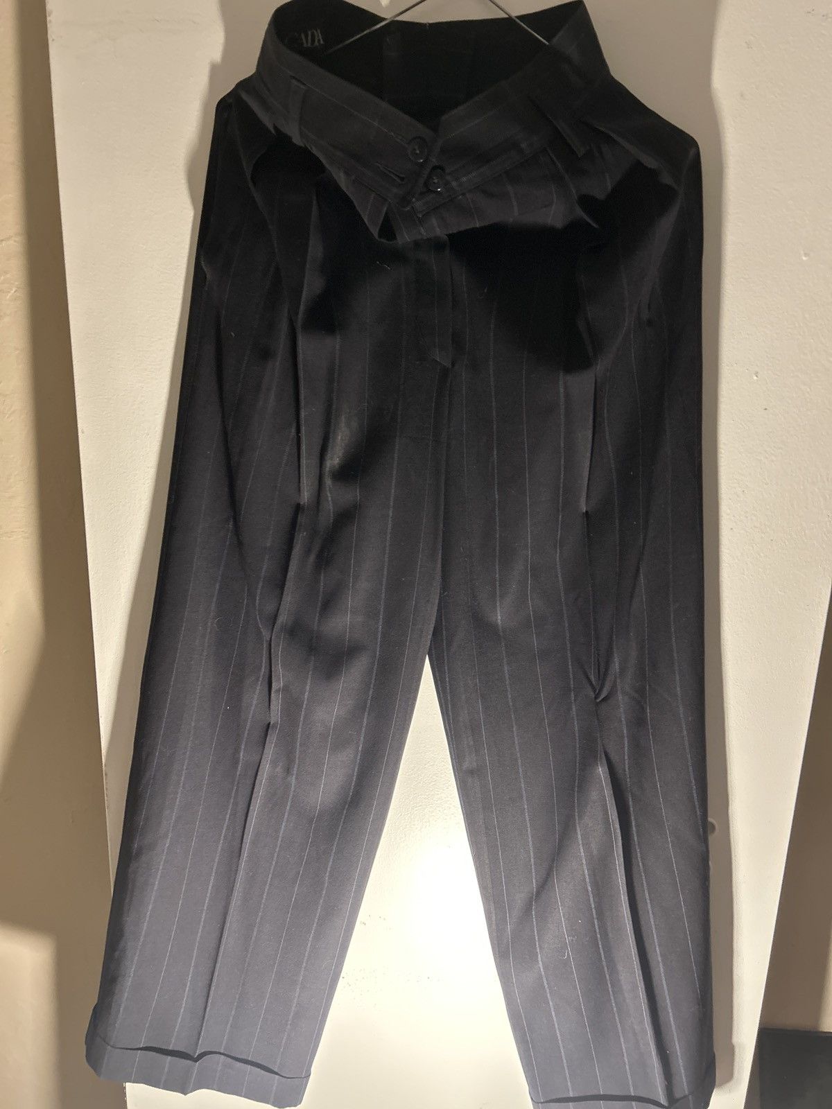 Escada Sport Vintage Escada pantsuit black with blue pinstripes Size XXS / US 00 / IT 34 - 3 Thumbnail