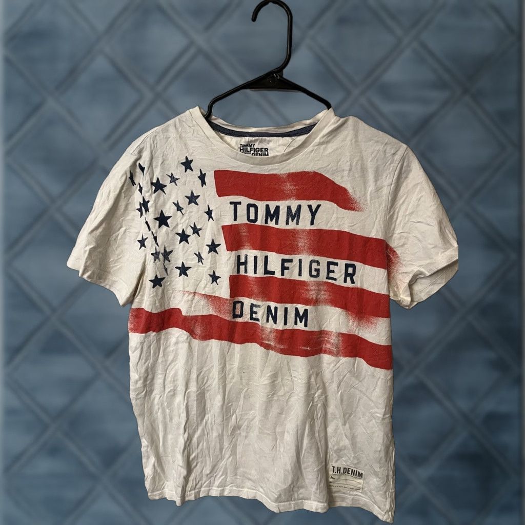 Tommy Hilfiger VINTAGE Tommy Hilfiger Denim White Crew Neck T Shirt Mens Small Graphic Print 90s Concert Mens Size US S / EU 44-46 / 1 - 1 Thumbnail