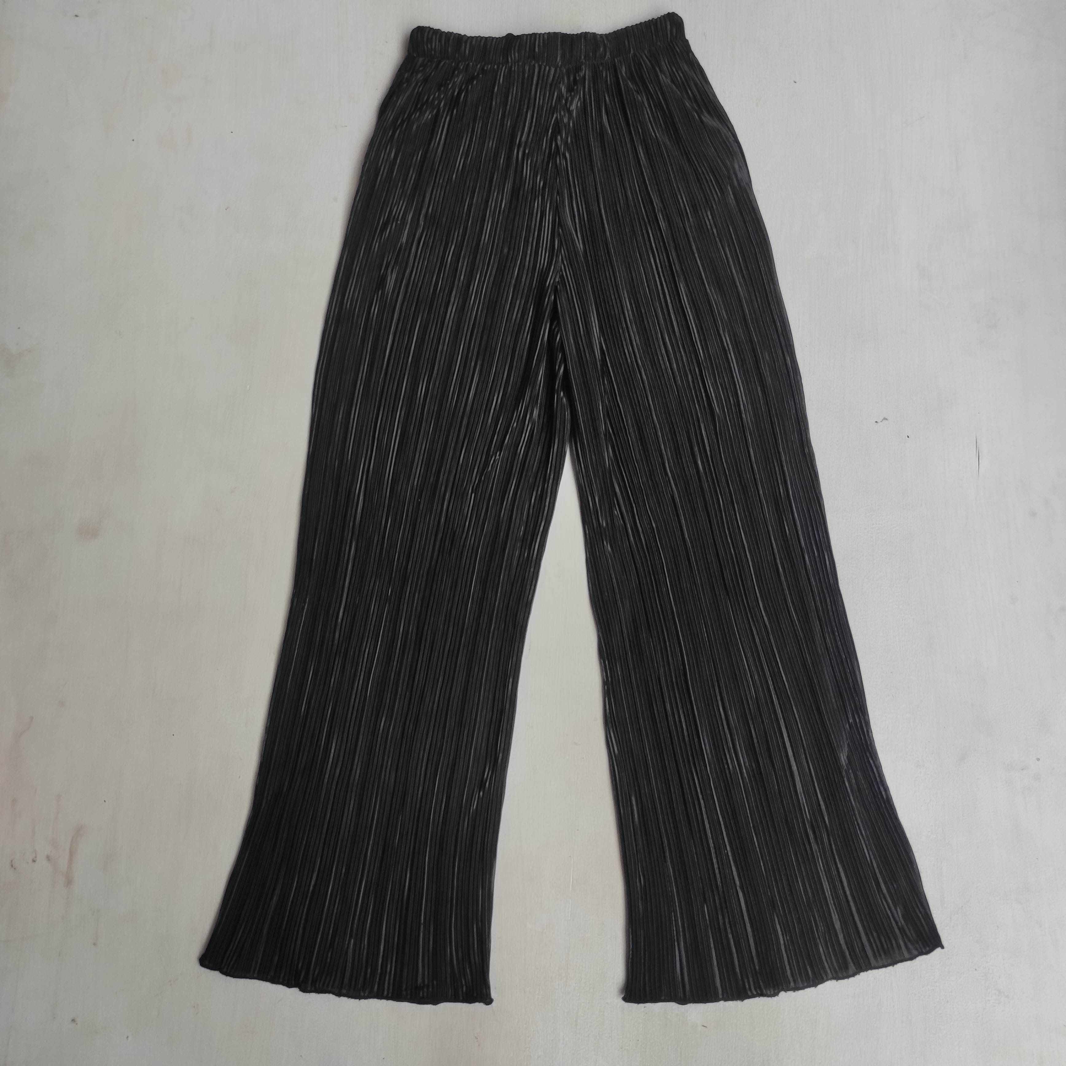 GU GU Flare Pleats Pants Size US 28 / EU 44 - 12 Thumbnail