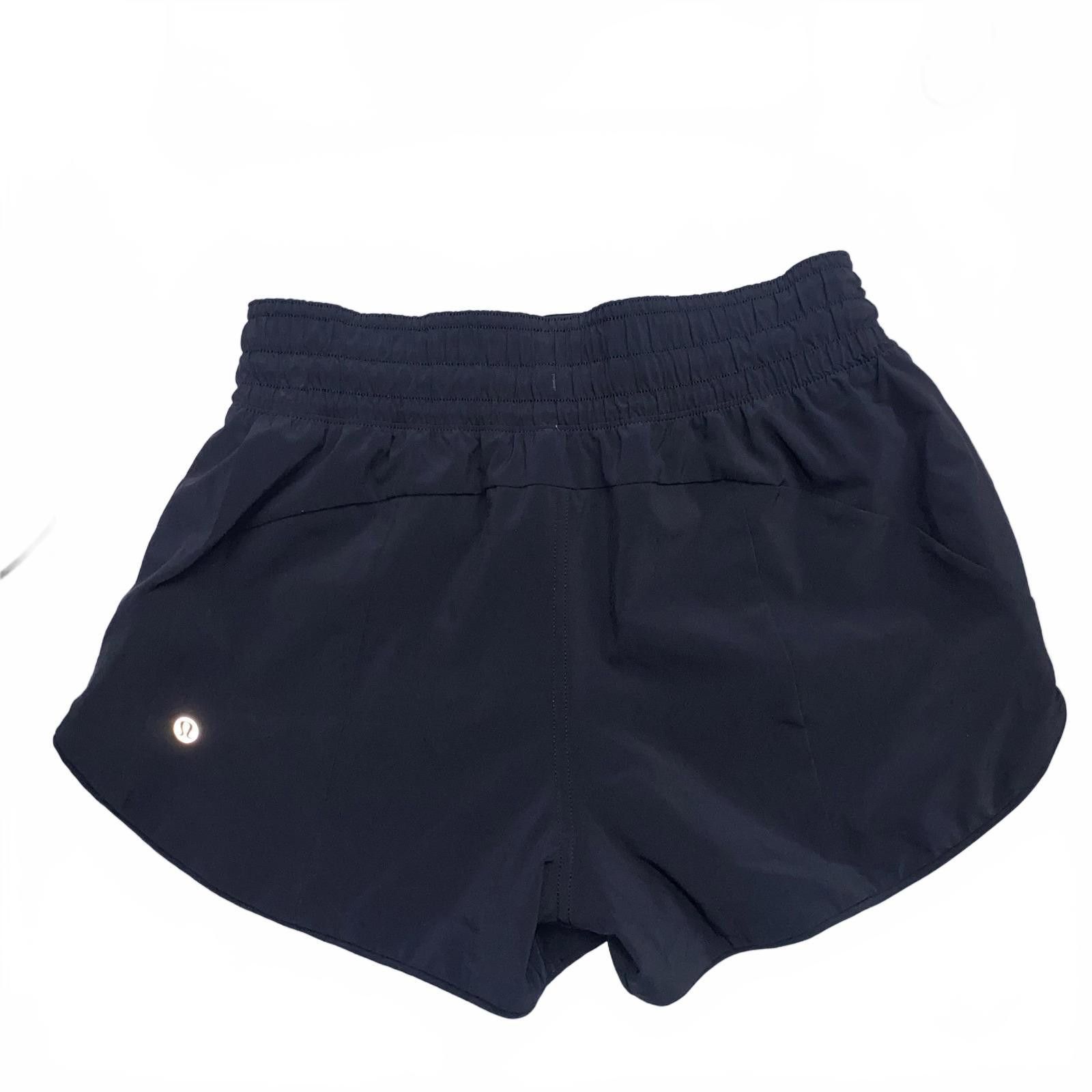 Lululemon Lululemon Hotty Hot Shorts Blue Reversible Black 4 2.5 Size 27" / US 4 / IT 40 - 3 Thumbnail