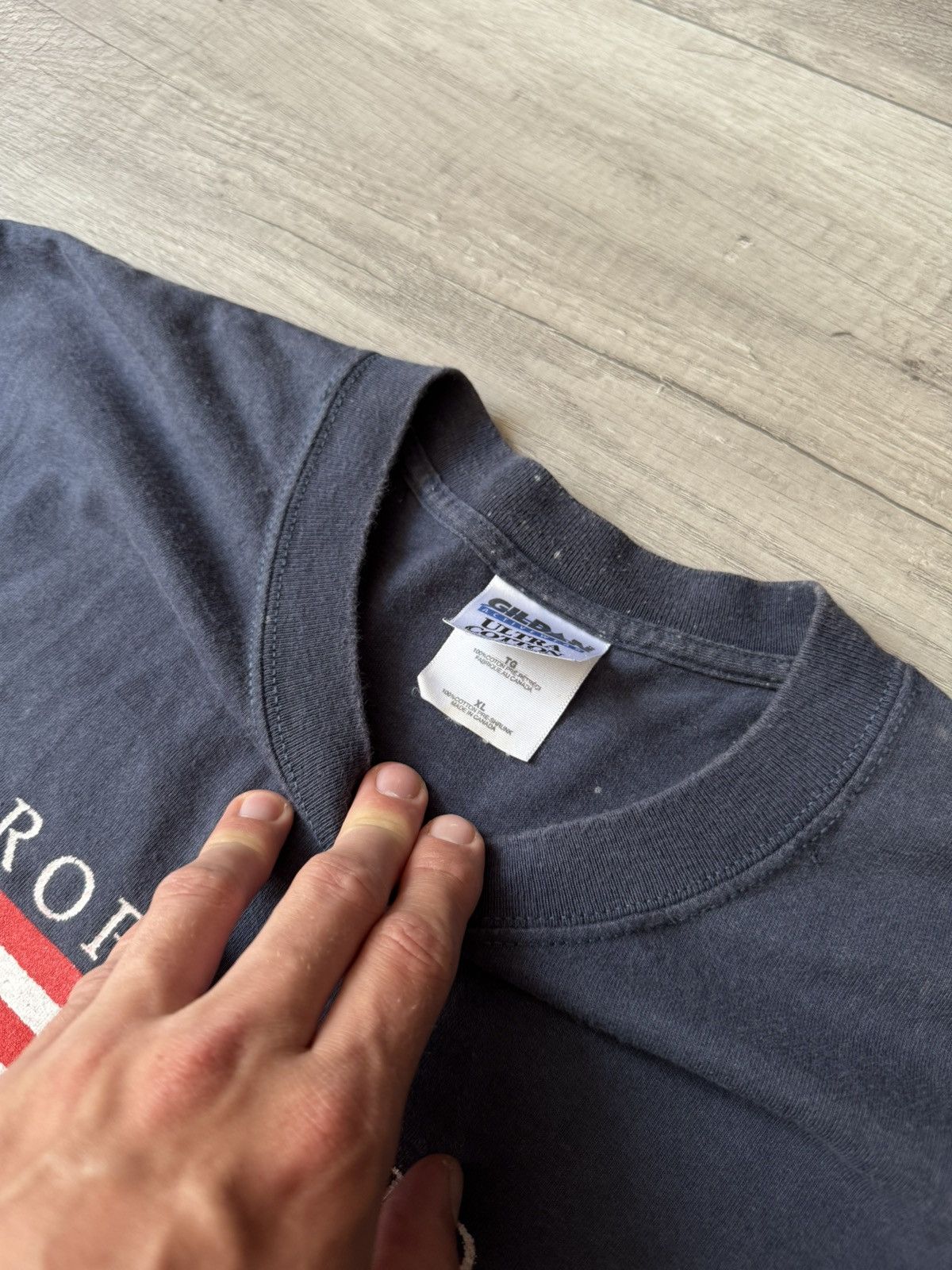 Band Tees Propagandhi F*ck Right Off USA Flag Gildan Vintage T Shirt Size US XL / EU 56 / 4 - 7 Thumbnail