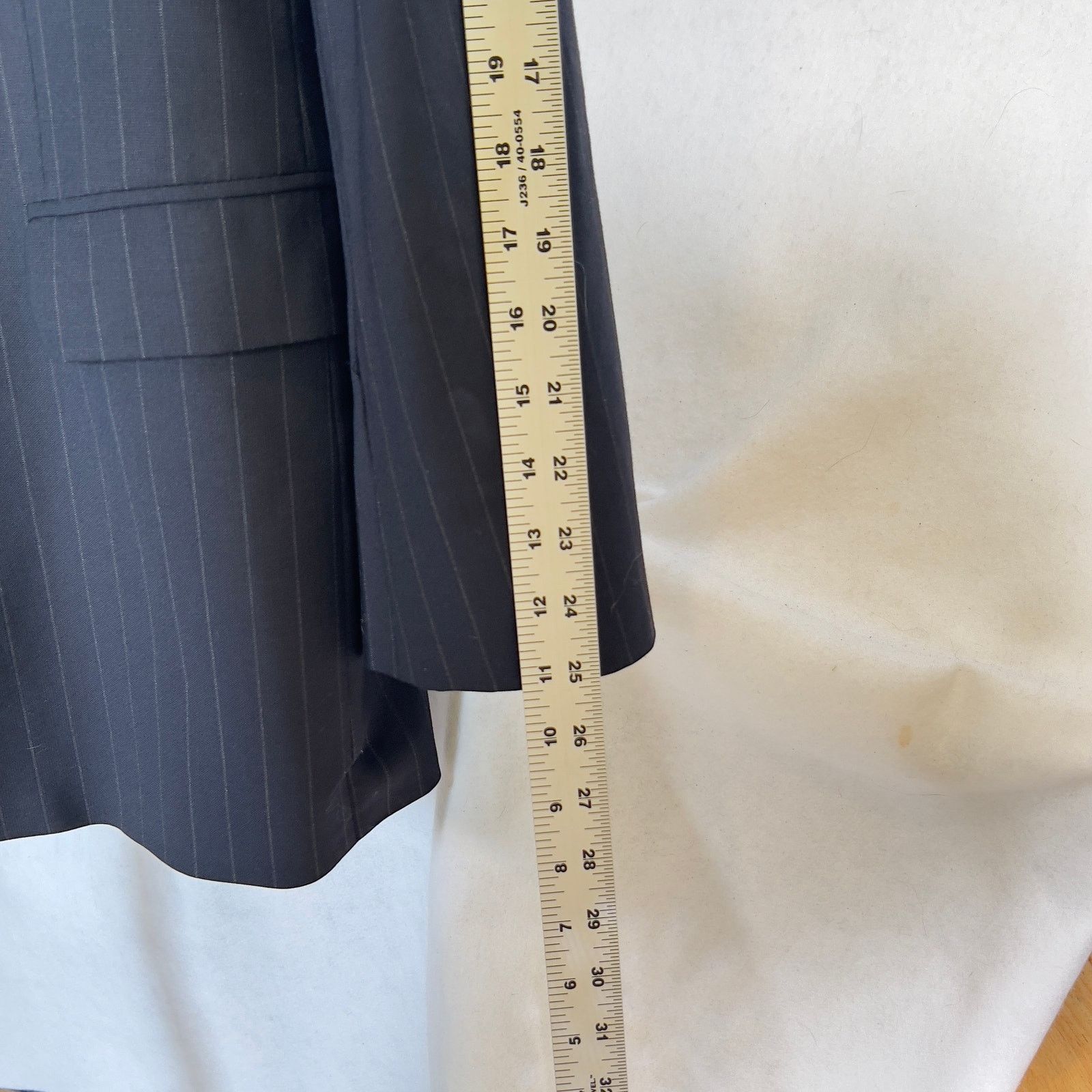 Brooks Brothers Brooks Brothers 346 Pin Stripe Suit SZ 43R Classic Blue Wool Size 42R - 9 Thumbnail