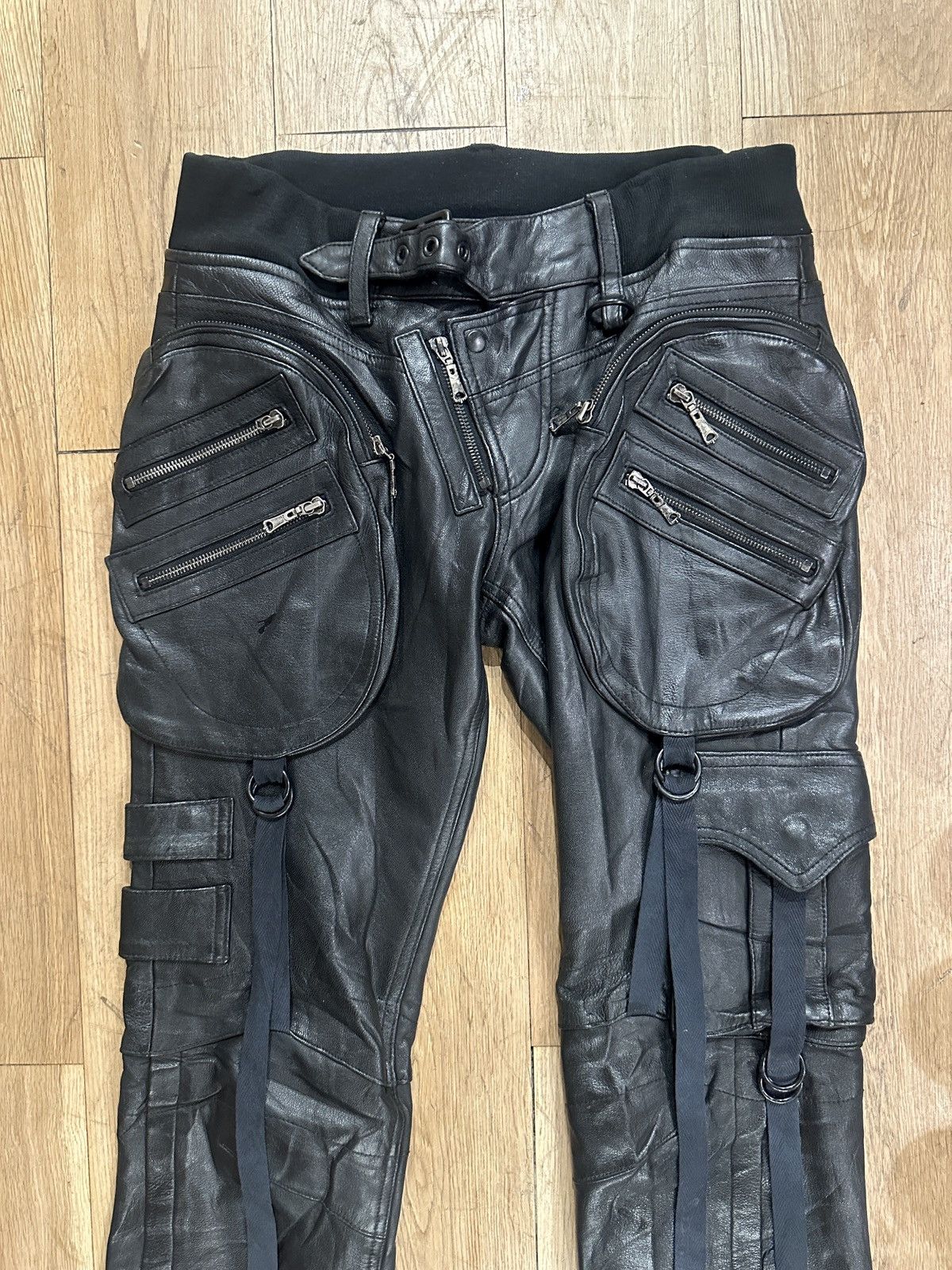 Yasuyuki Ishii Yasuyuki Ishii Gunslinger Goat Leather Cargos Size US 33 - 3 Thumbnail