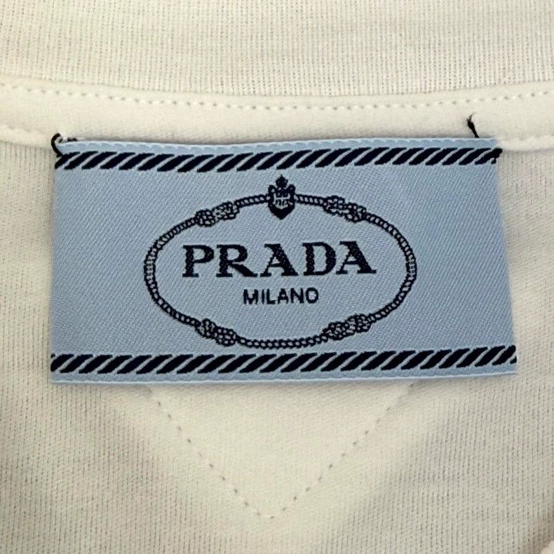 Prada Prada White heavy industry bead logo triangle label short-s Size US S / EU 44-46 / 1 - 5 Thumbnail