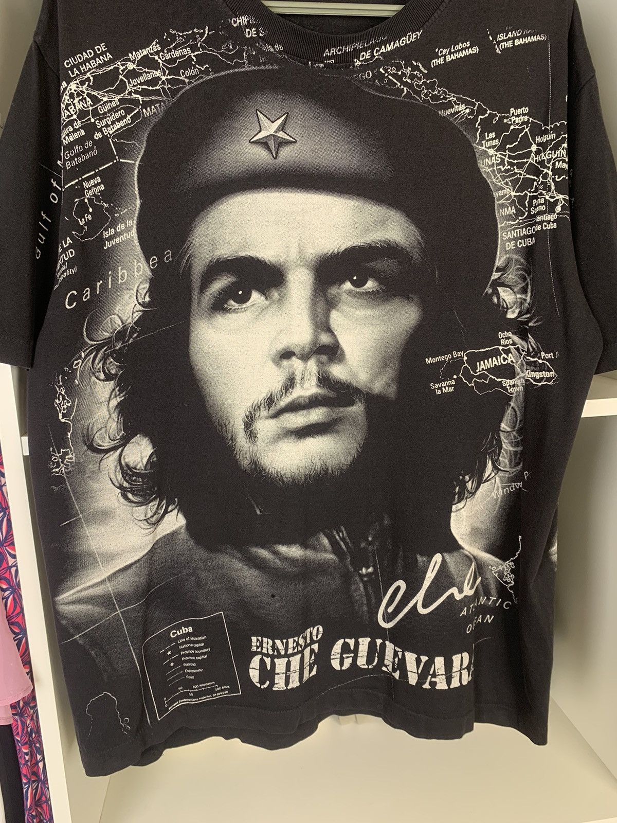 Vintage Vintage Che Guevara All Over Print Single Stitch T-shirt Size US L / EU 52-54 / 3 - 8 Thumbnail