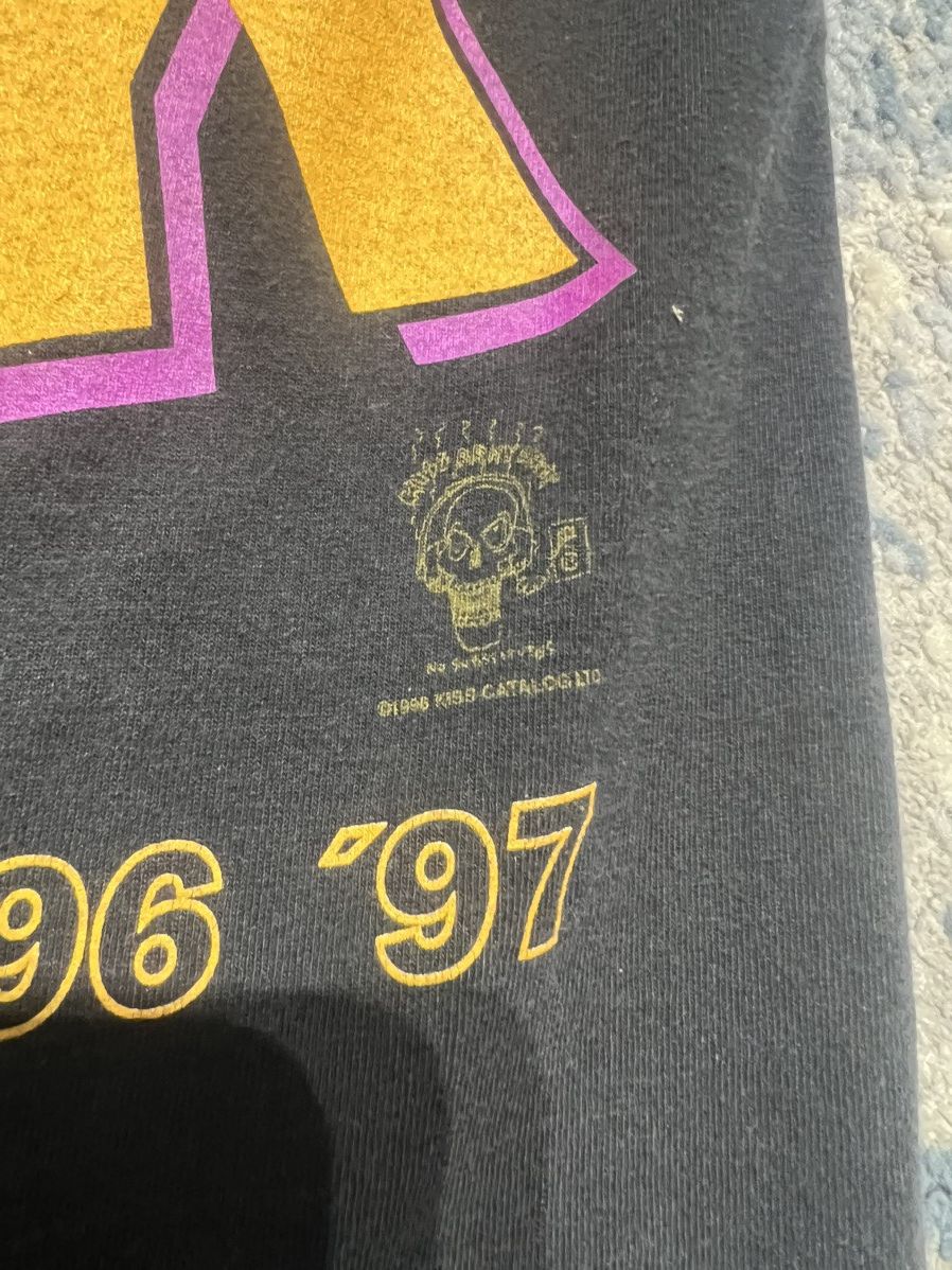 KISS Kiss Shirt They're Back Alive/ Worldwide '96 '97 Tour Shirt Size US L / EU 52-54 / 3 - 3 Thumbnail