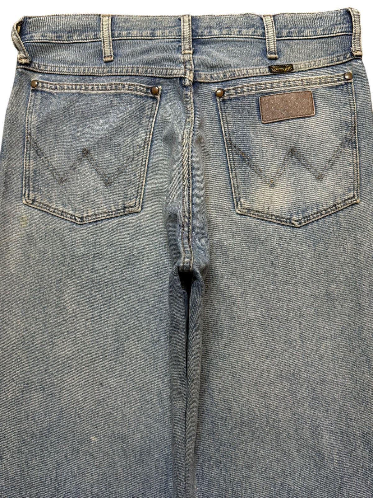 Wrangler Vintage 90s Wrangler Blue Faded Wash Distressed Wide Leg Size US 32 / EU 48 - 4 Thumbnail